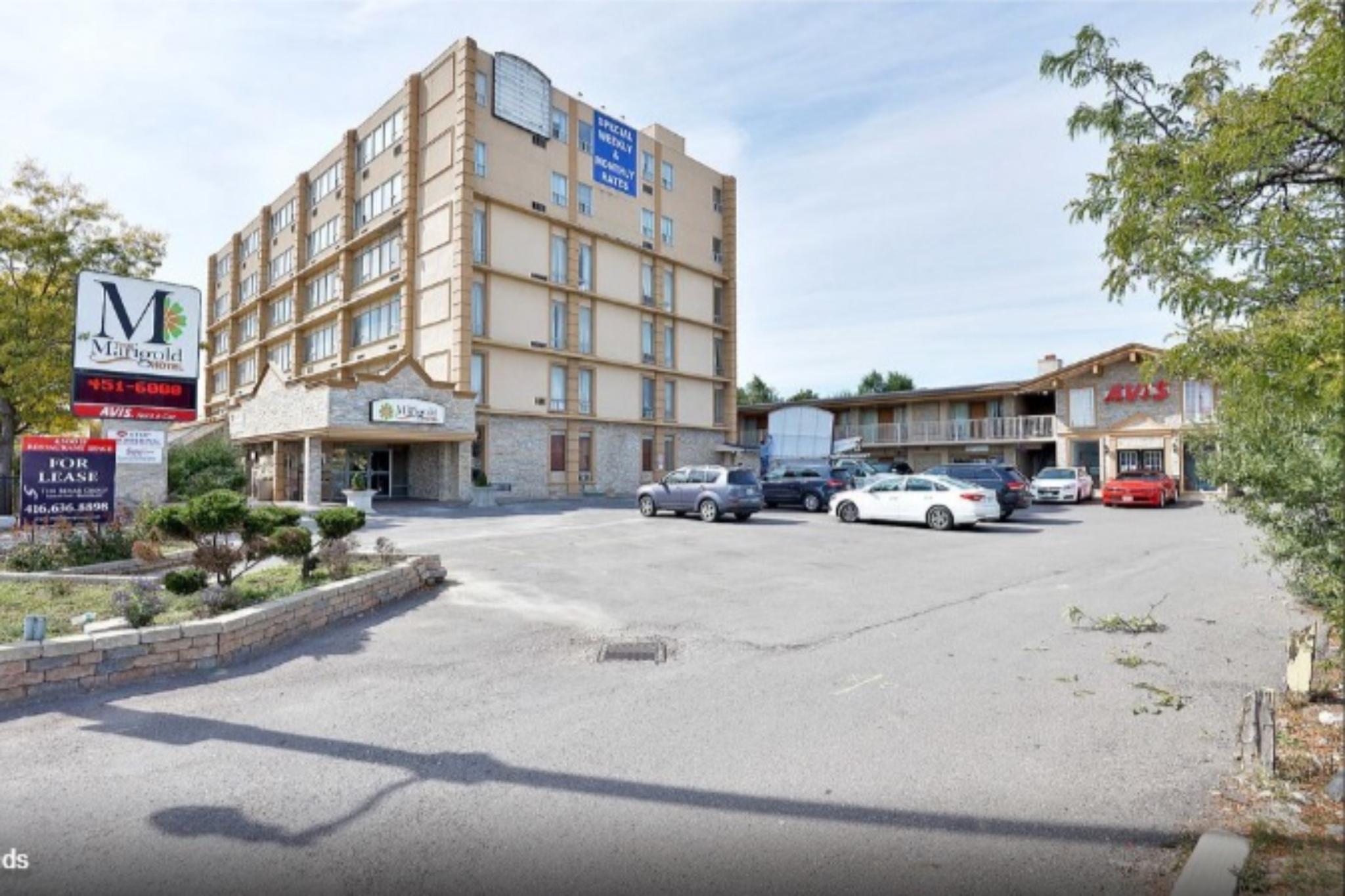 Howard Johnson Express Inn And Suites Brampton Brampton Canada Howard Johnson express Inn & Suites Brampton en Toronto | BestDay.com