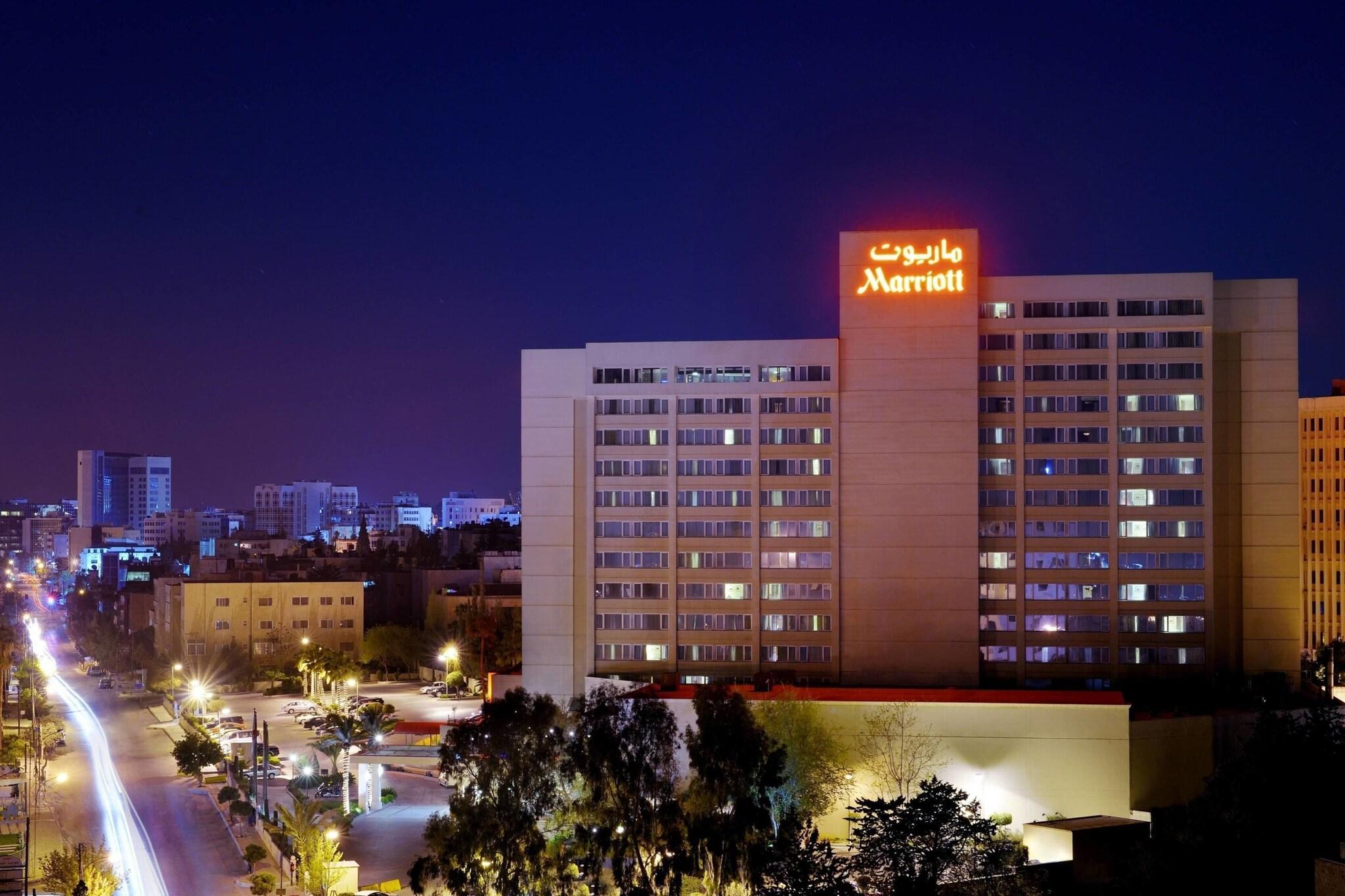hotel-thumb