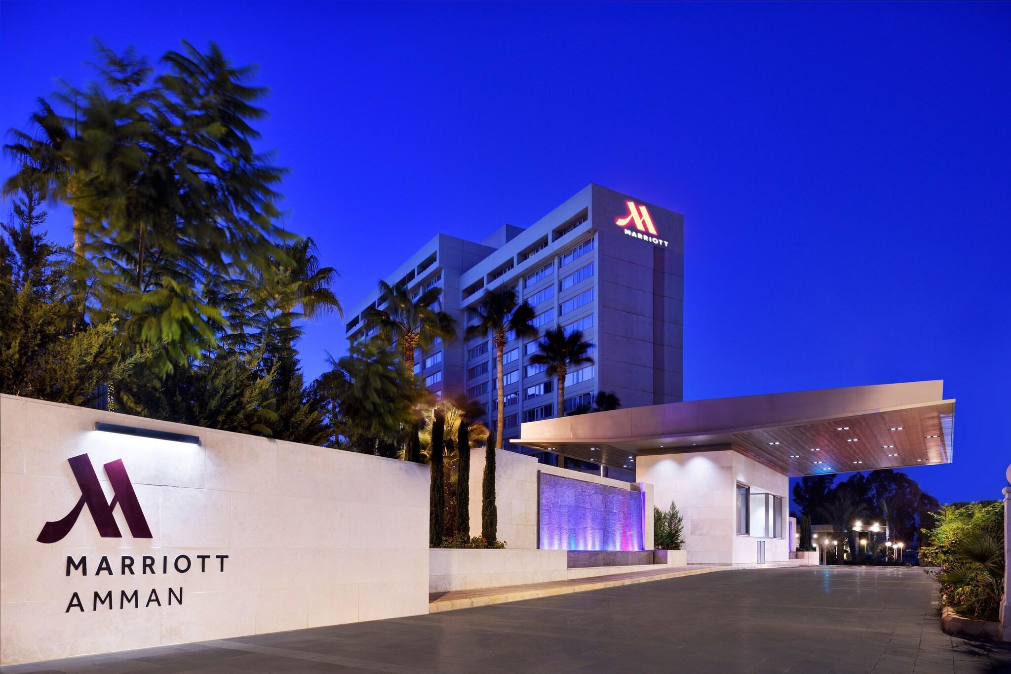 hotel-thumb
