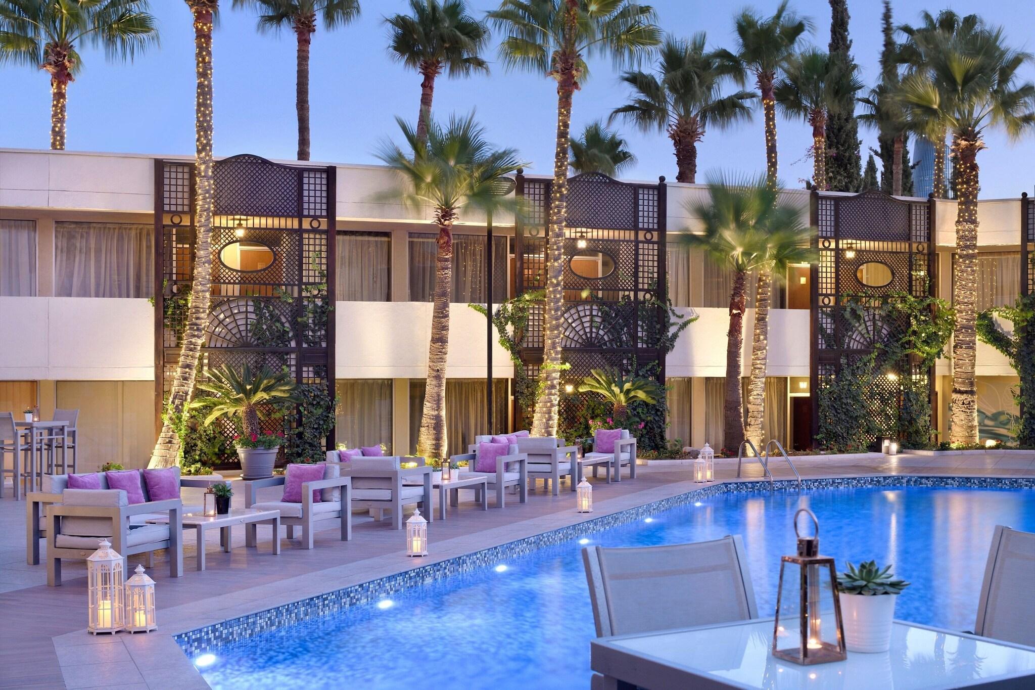hotel-thumb