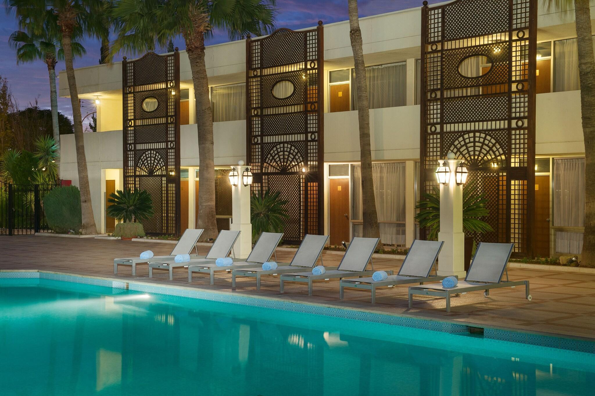 hotel-thumb