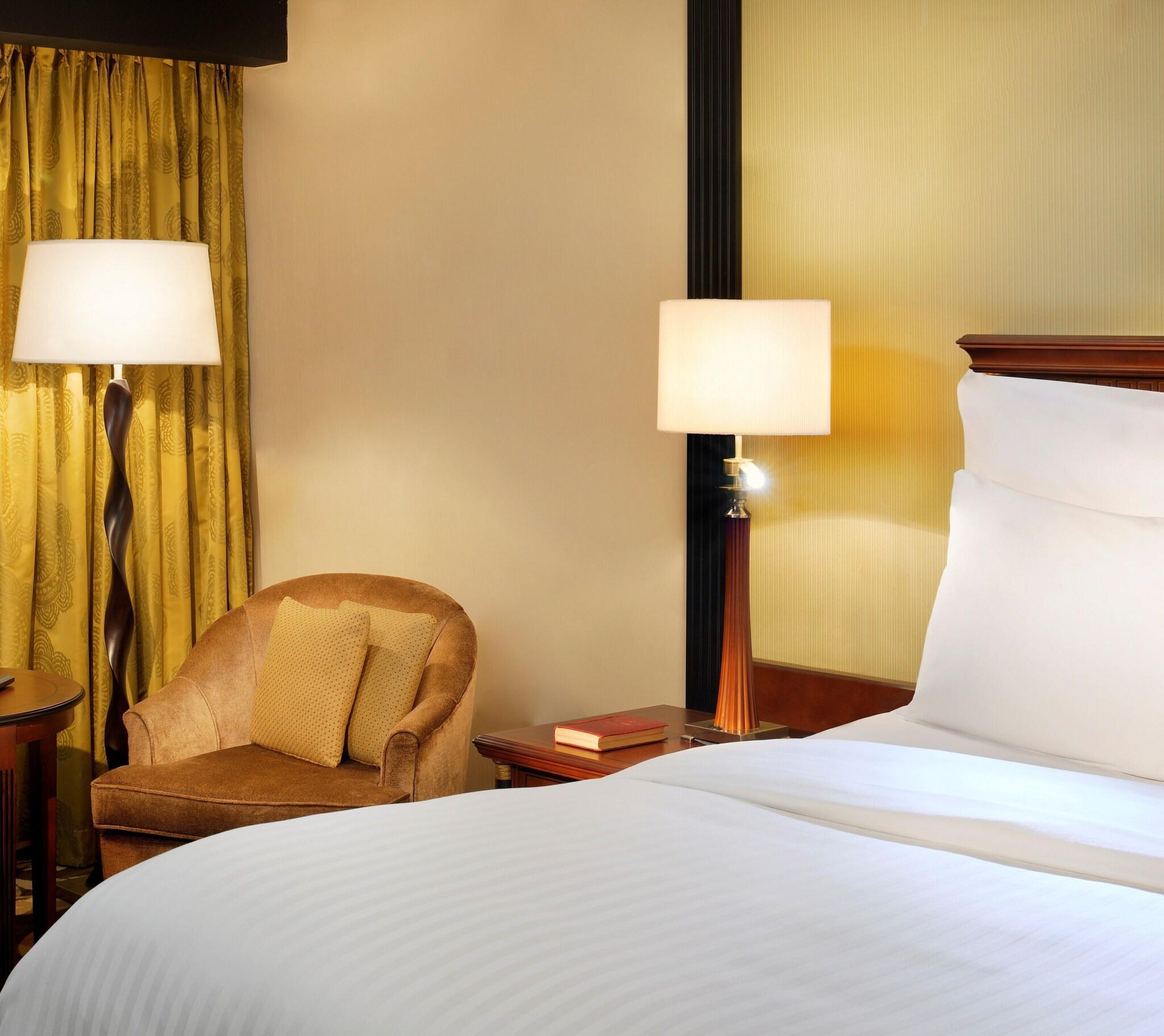 hotel-thumb