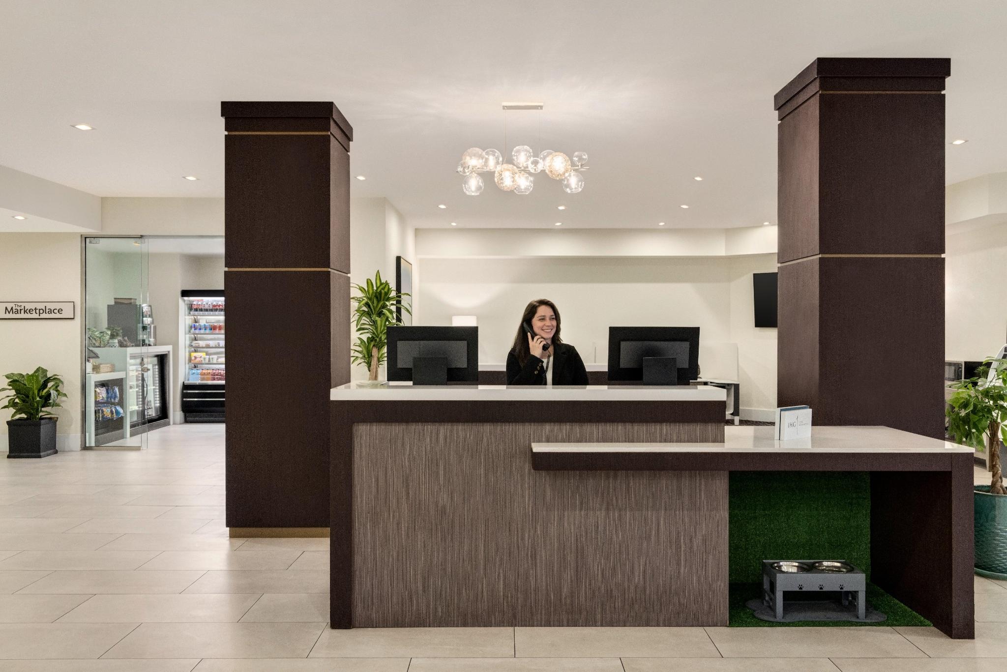 hotel-thumb