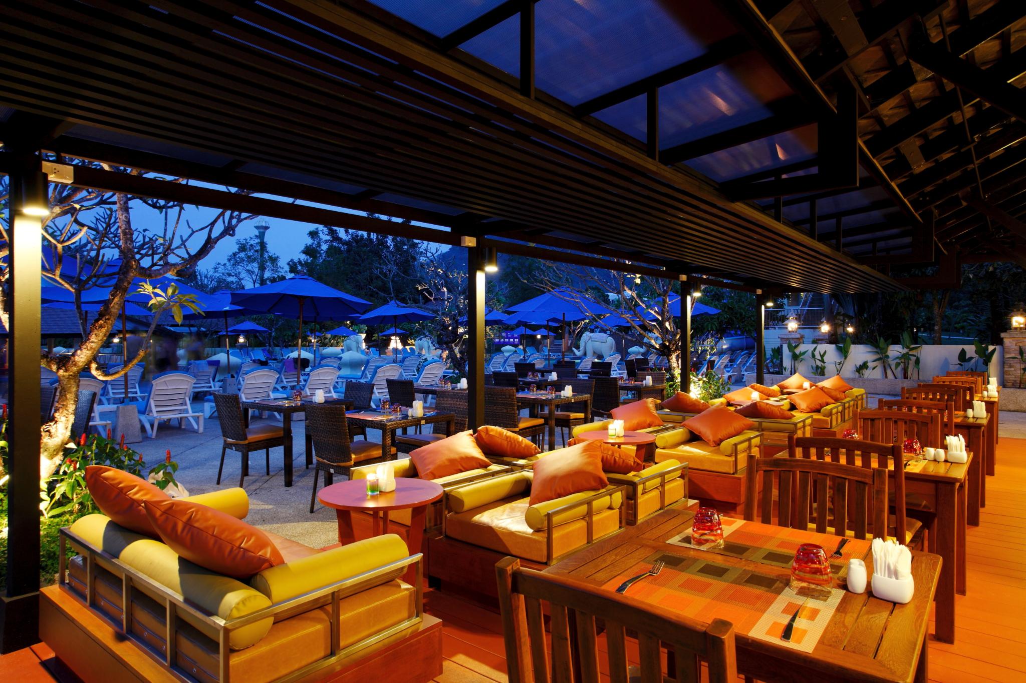 Centara Seaview Resort Khao Lak en