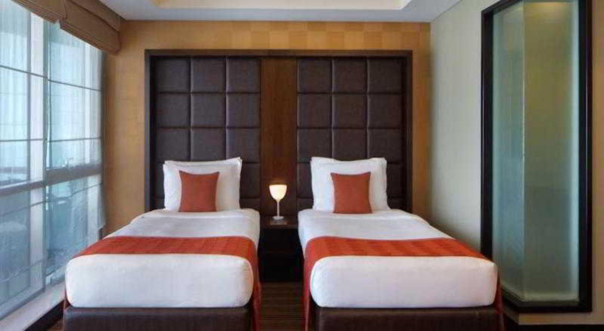 hotel-thumb
