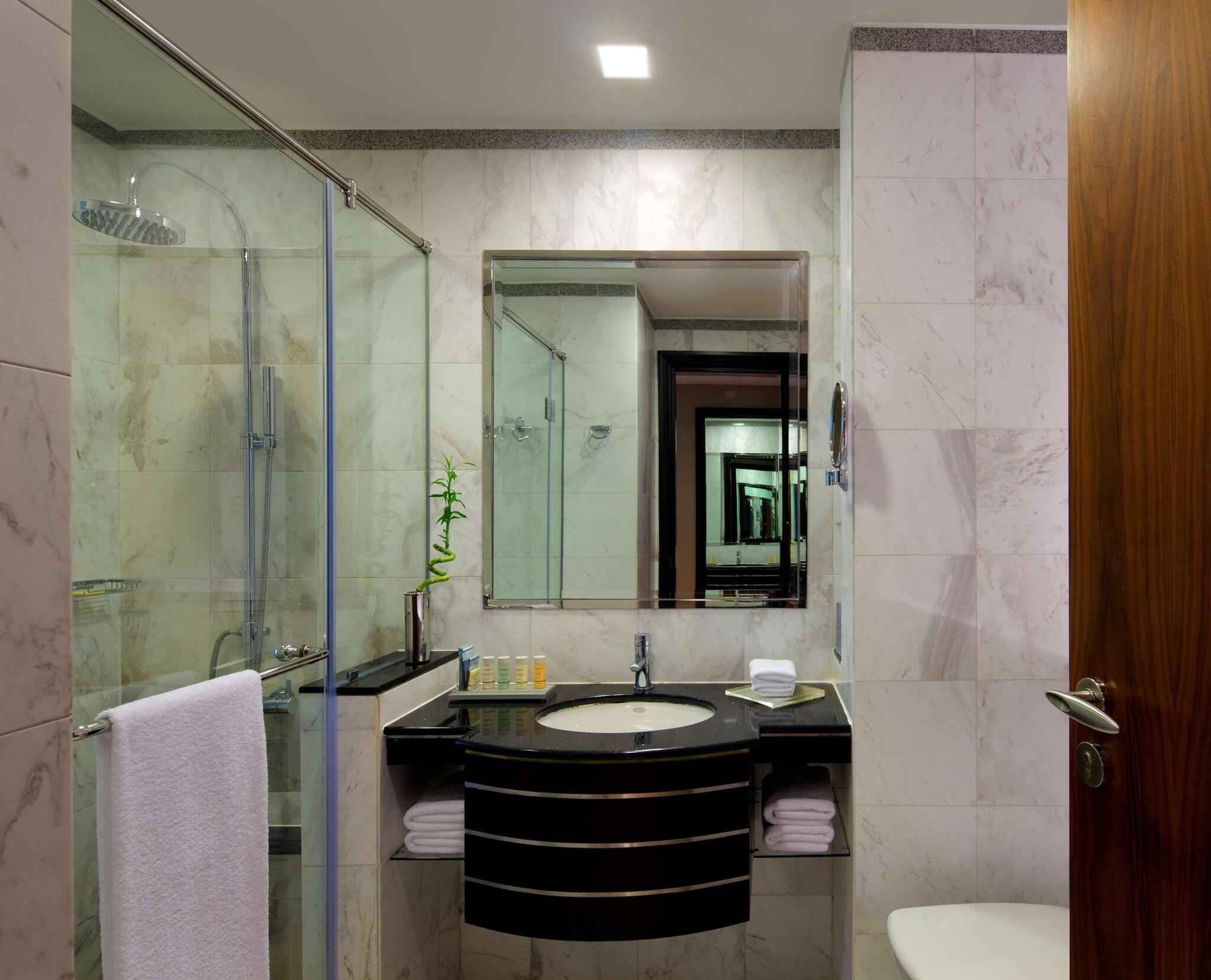 hotel-thumb