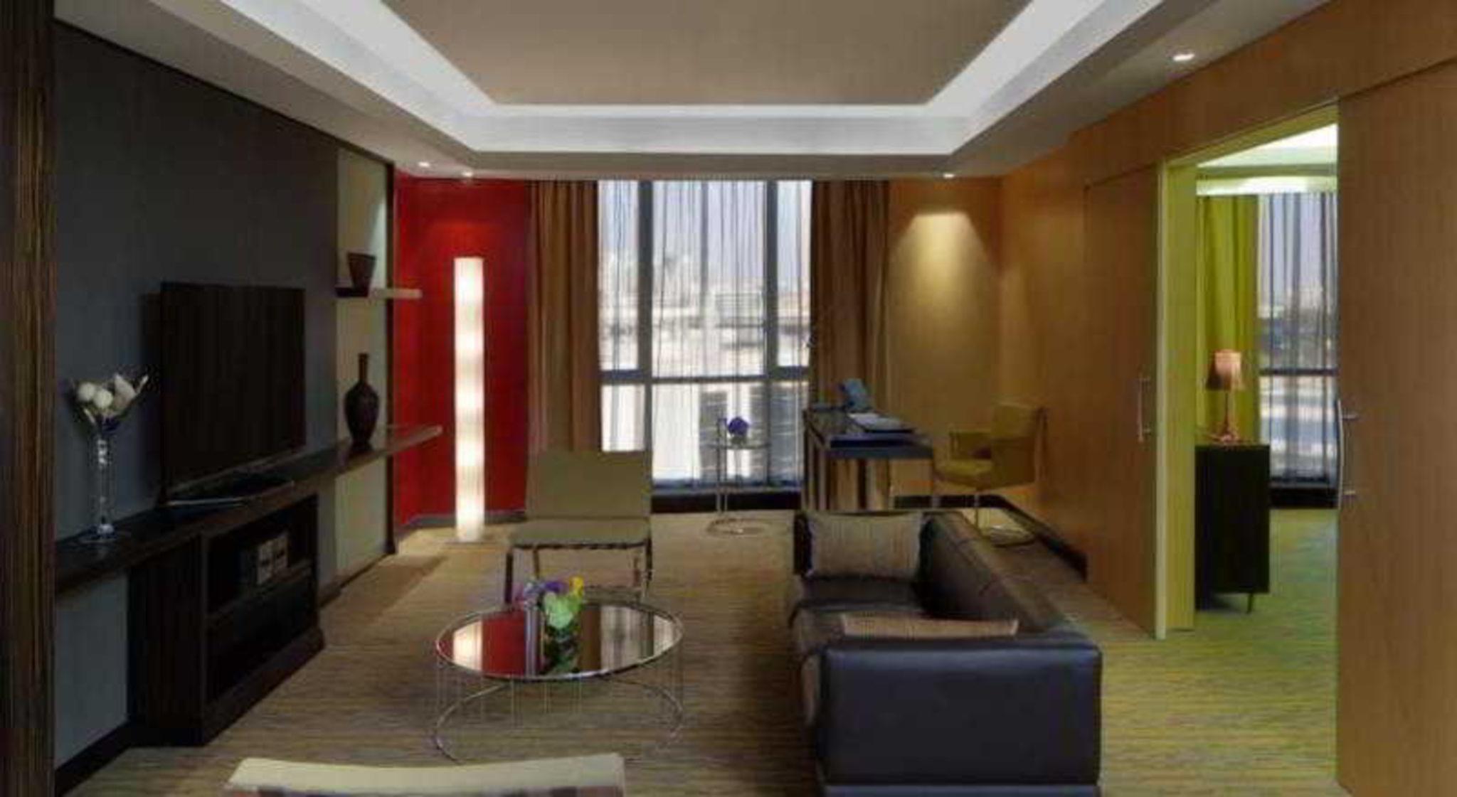 hotel-thumb