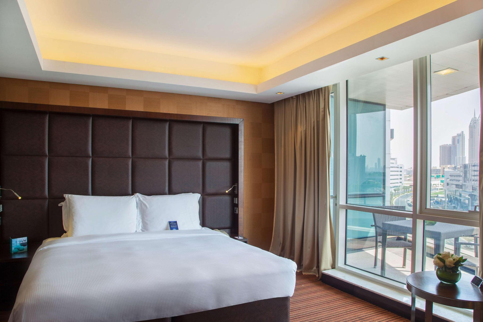 hotel-thumb