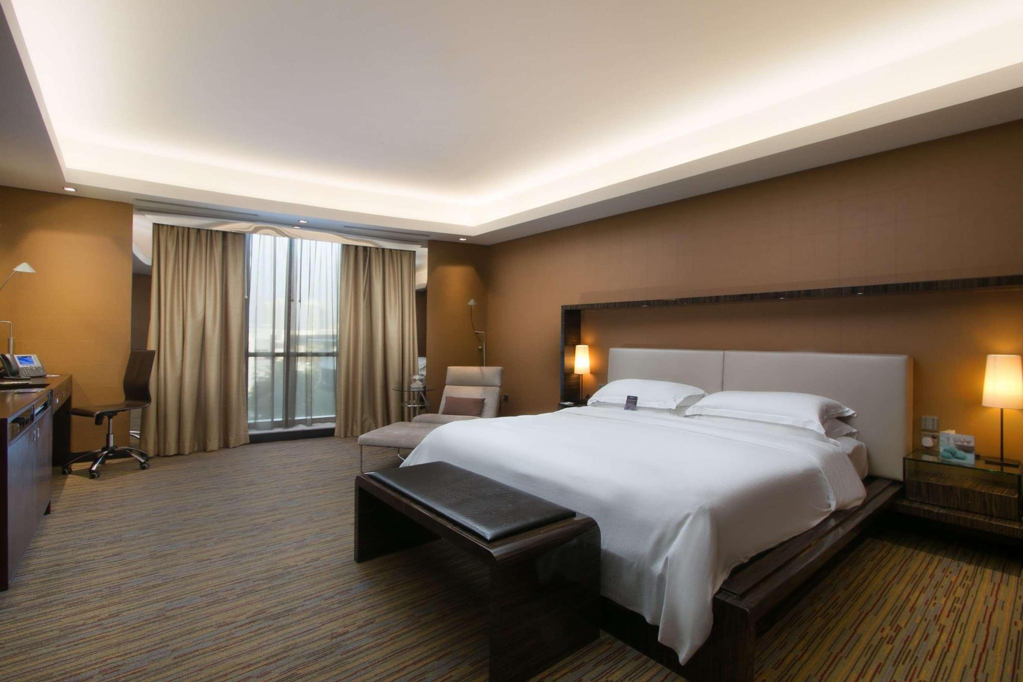 hotel-thumb
