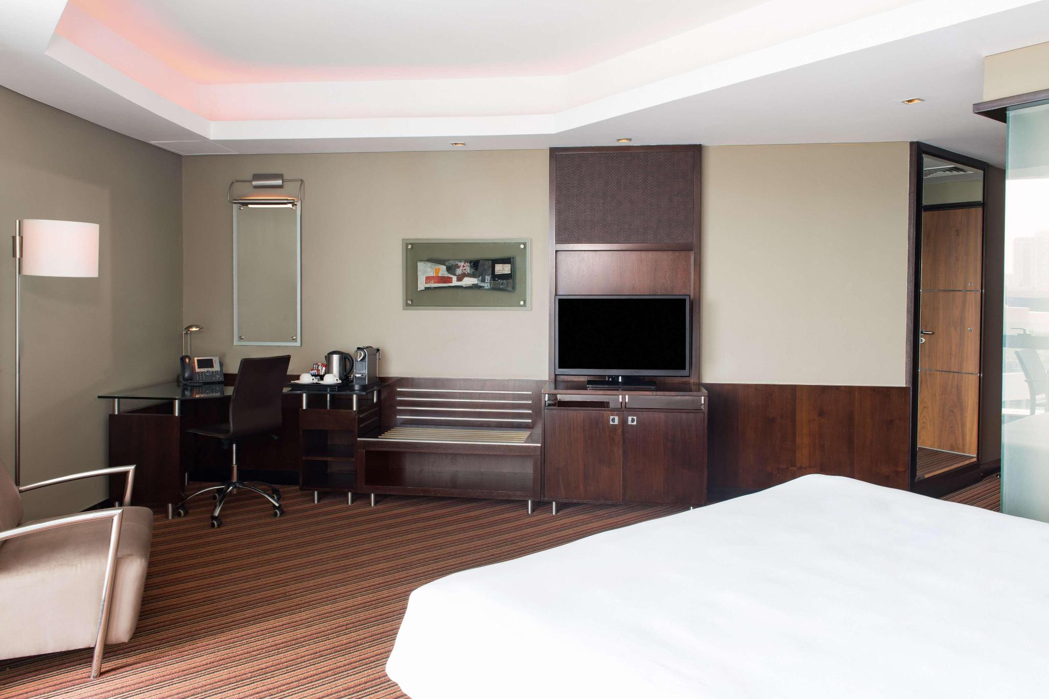 hotel-thumb