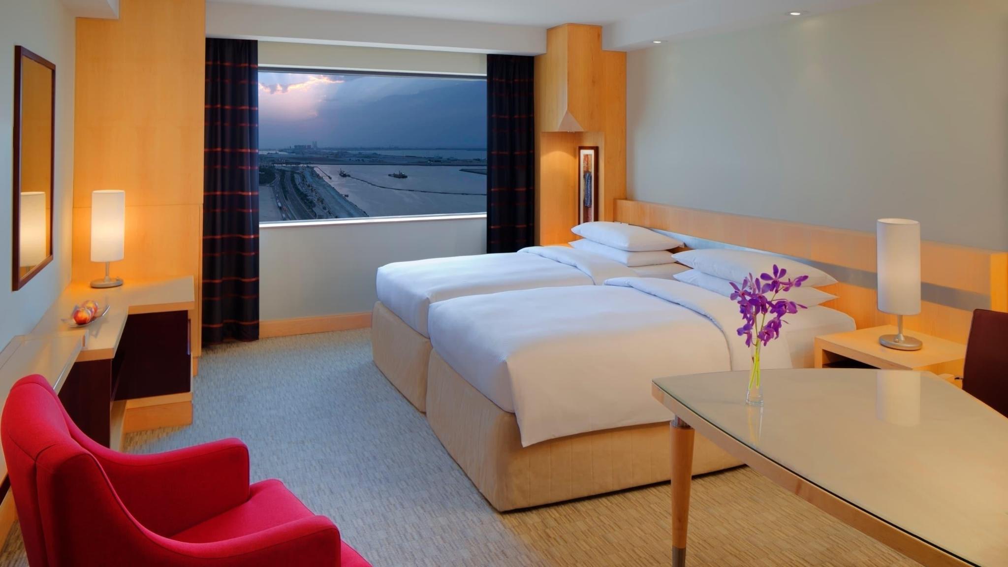 hotel-thumb
