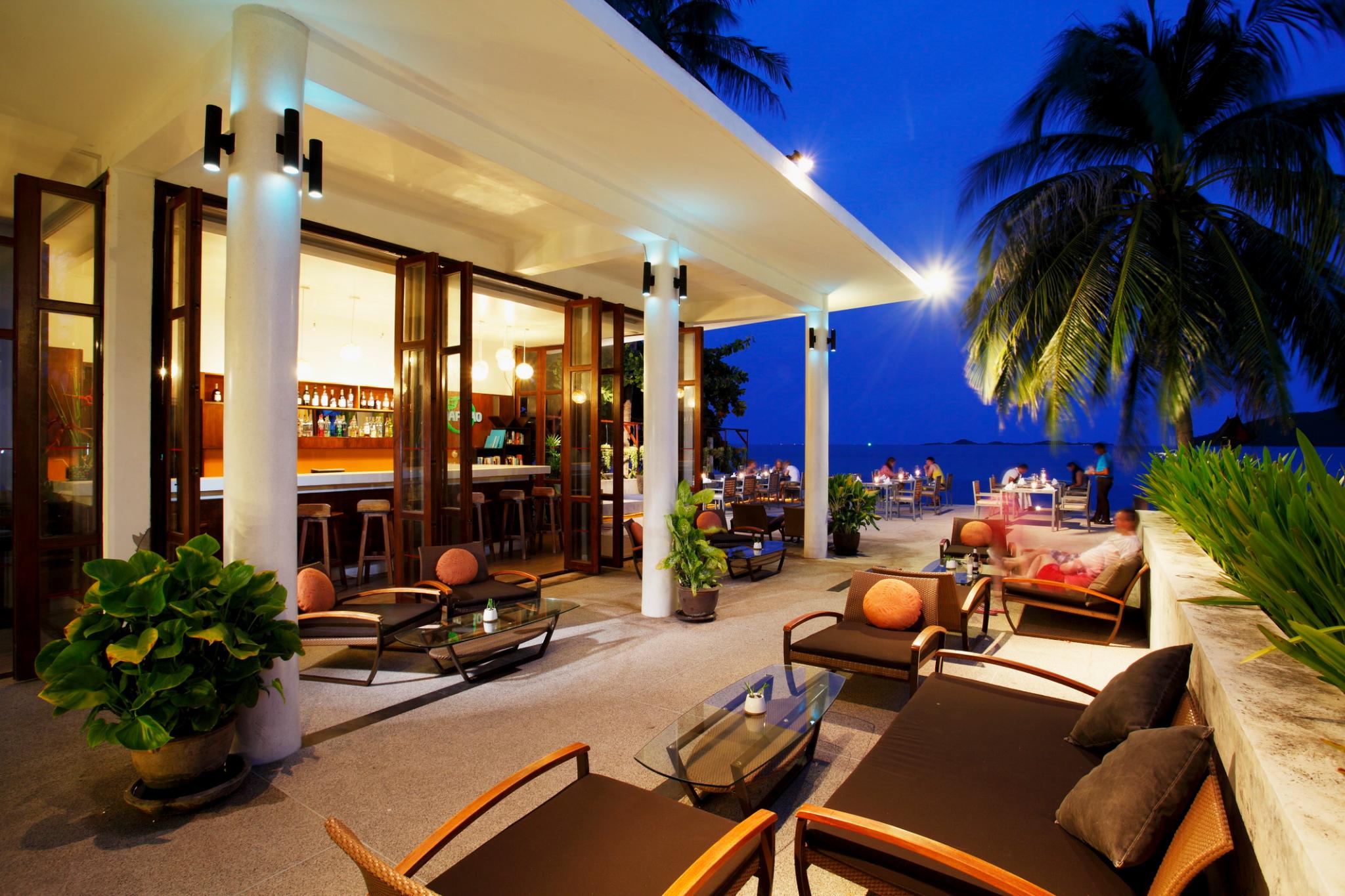 Centra by Centara Coconut Beach Resort Samui en Koh Samui (and