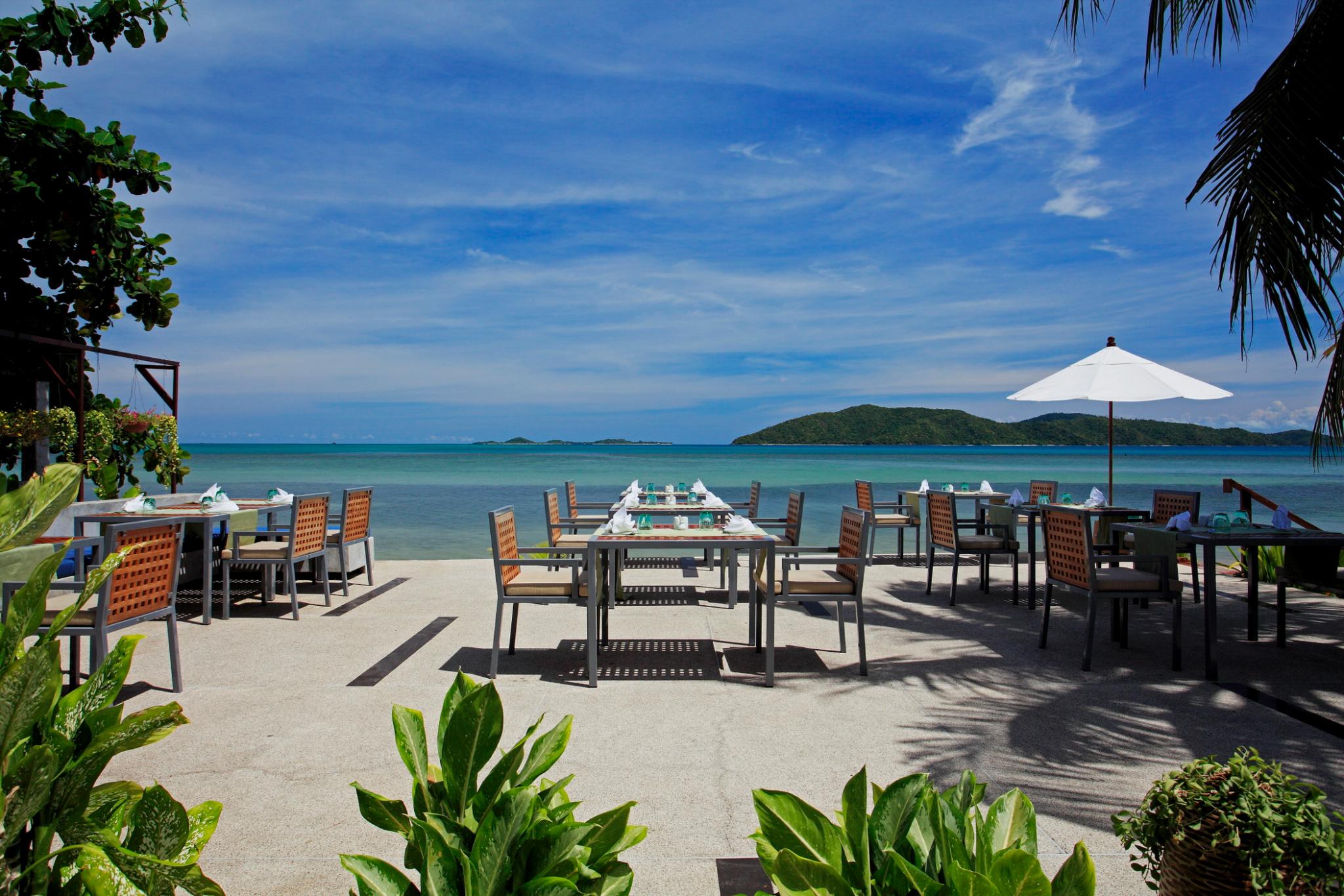 Centra by Centara Coconut Beach Resort Samui en Koh Samui (and