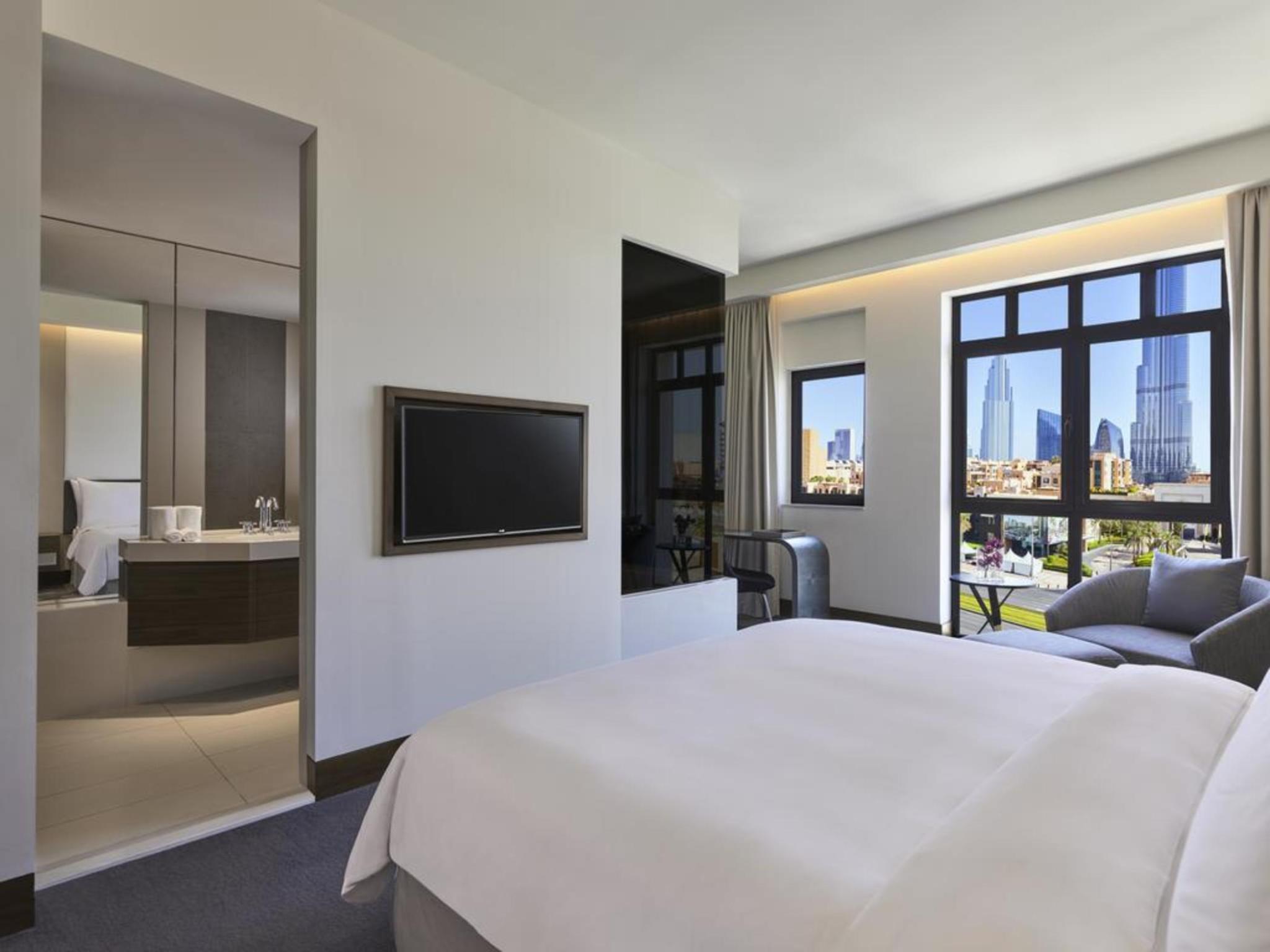 hotel-thumb
