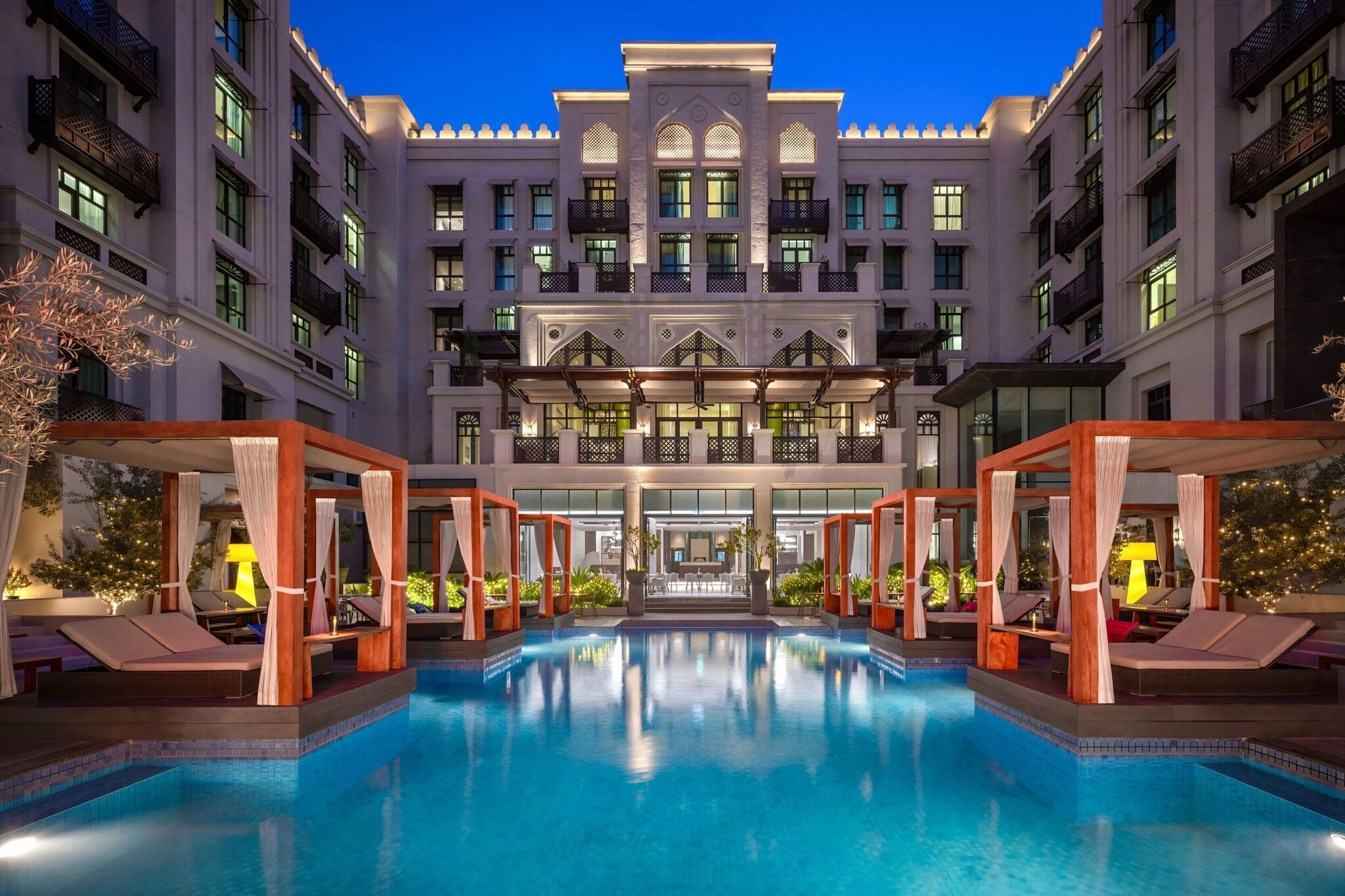 hotel-thumb
