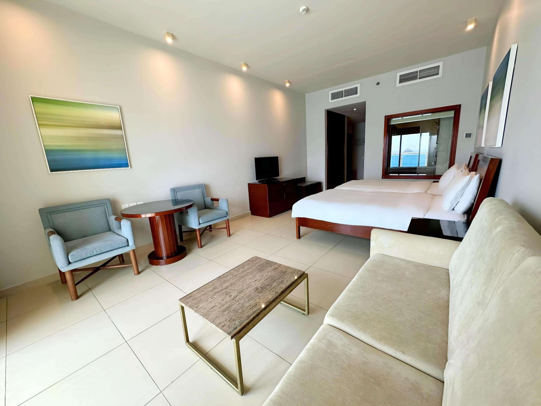 hotel-thumb
