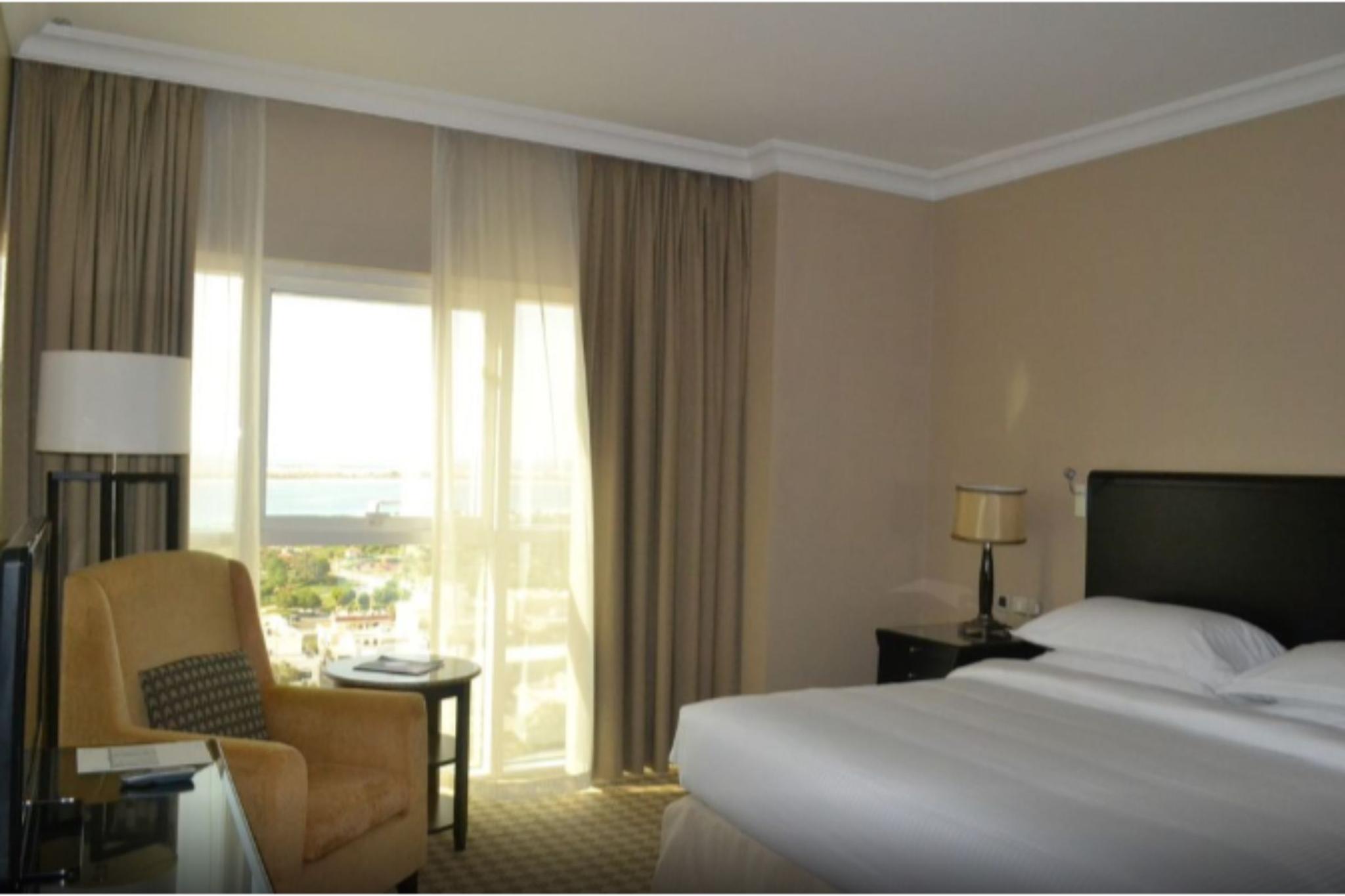 hotel-thumb