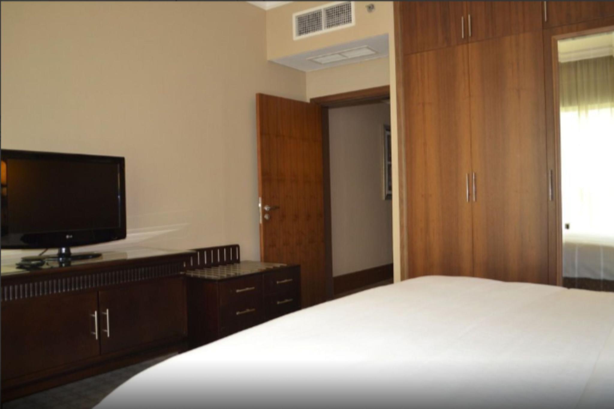 hotel-thumb