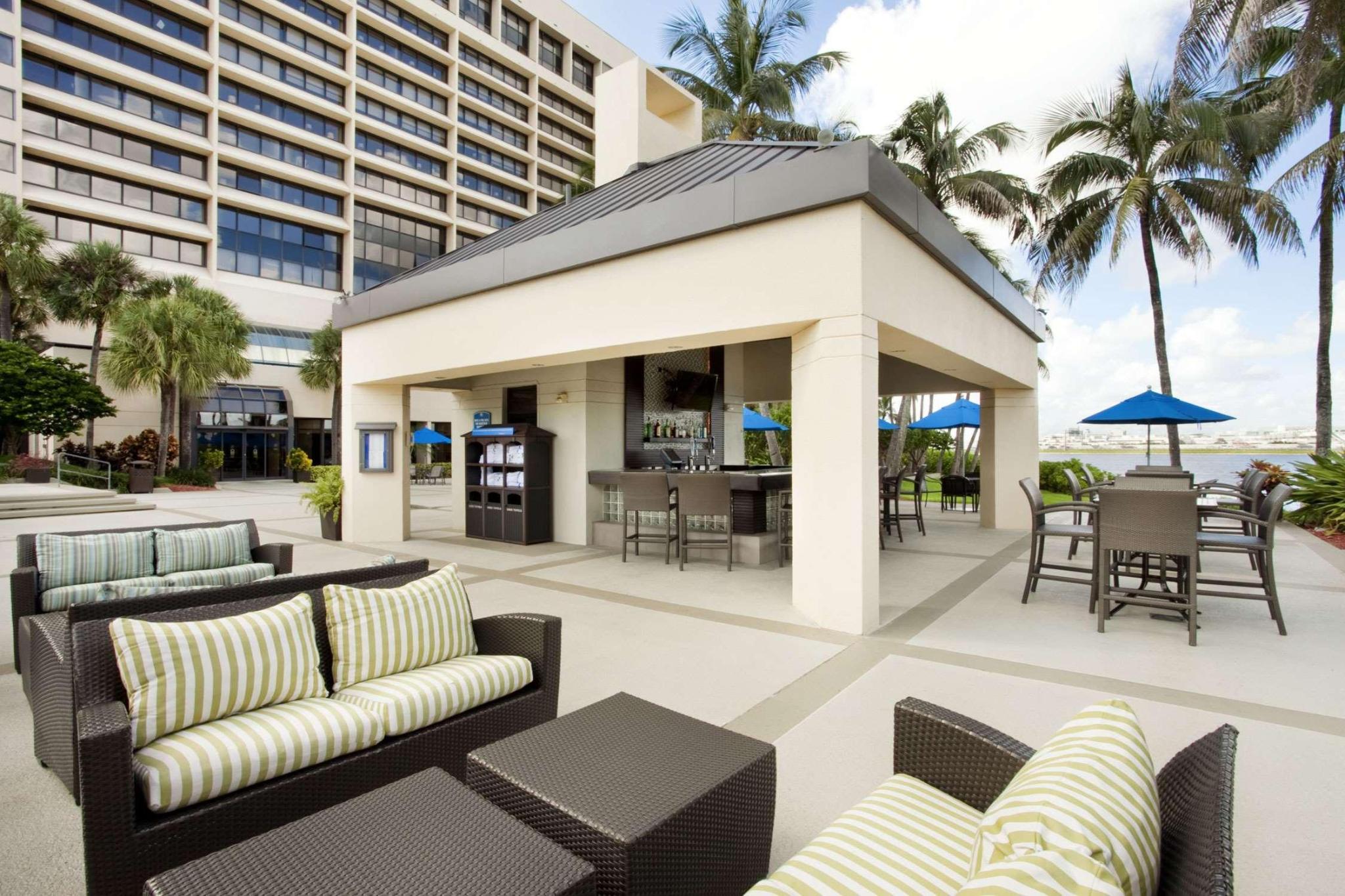 hotel-thumb