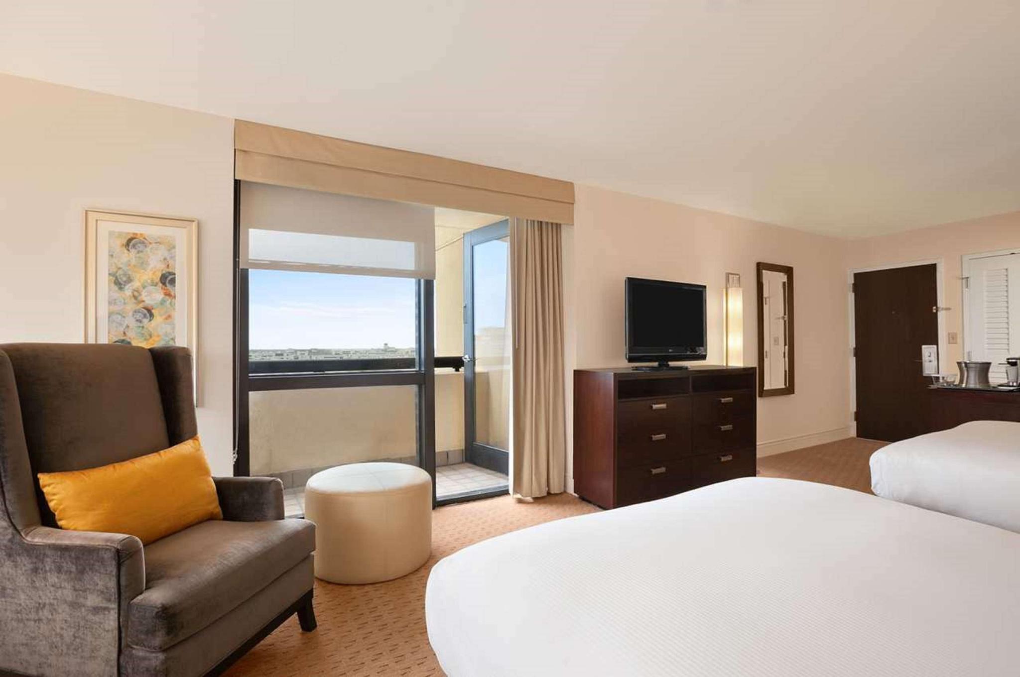 hotel-thumb