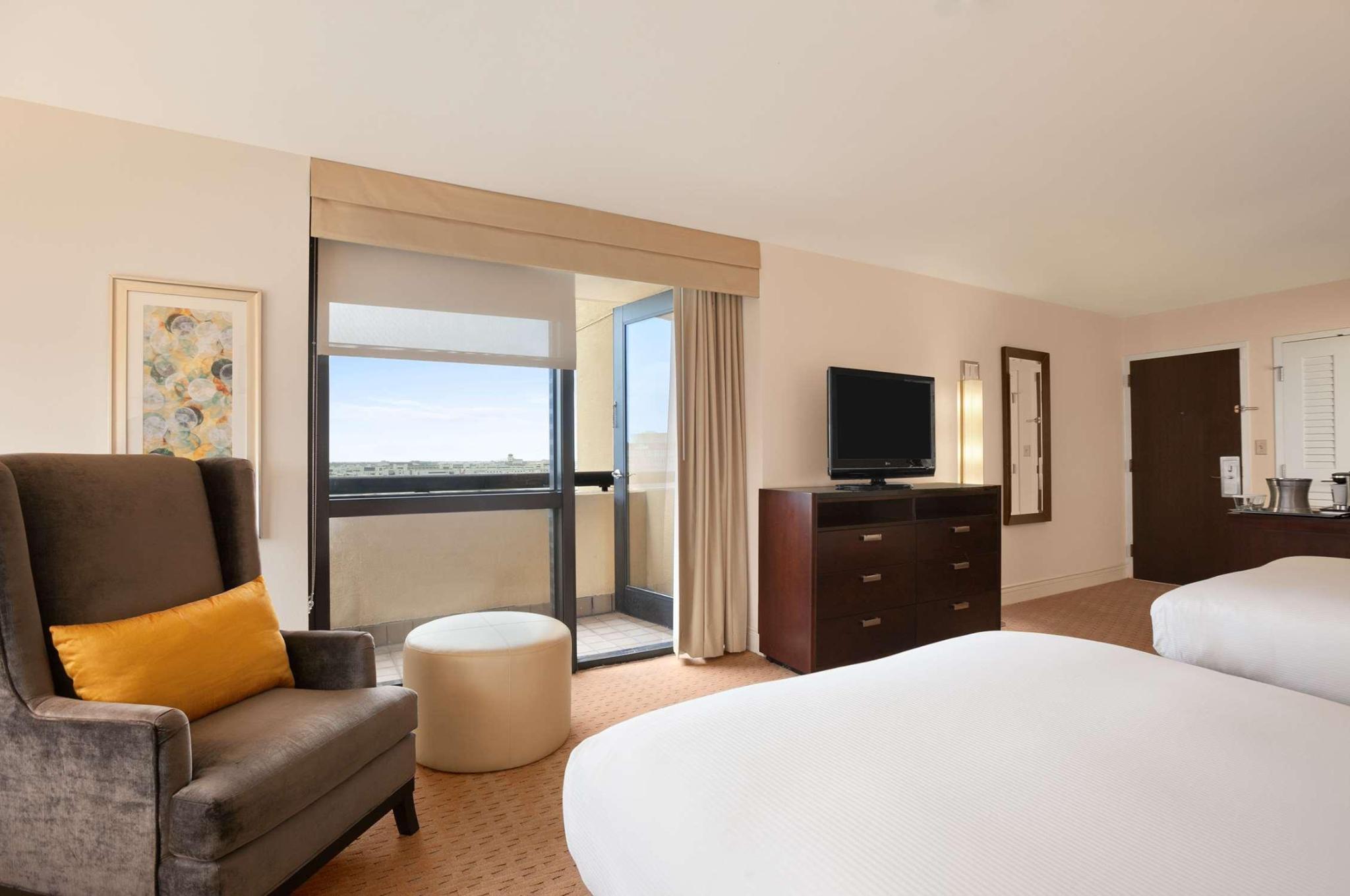 hotel-thumb