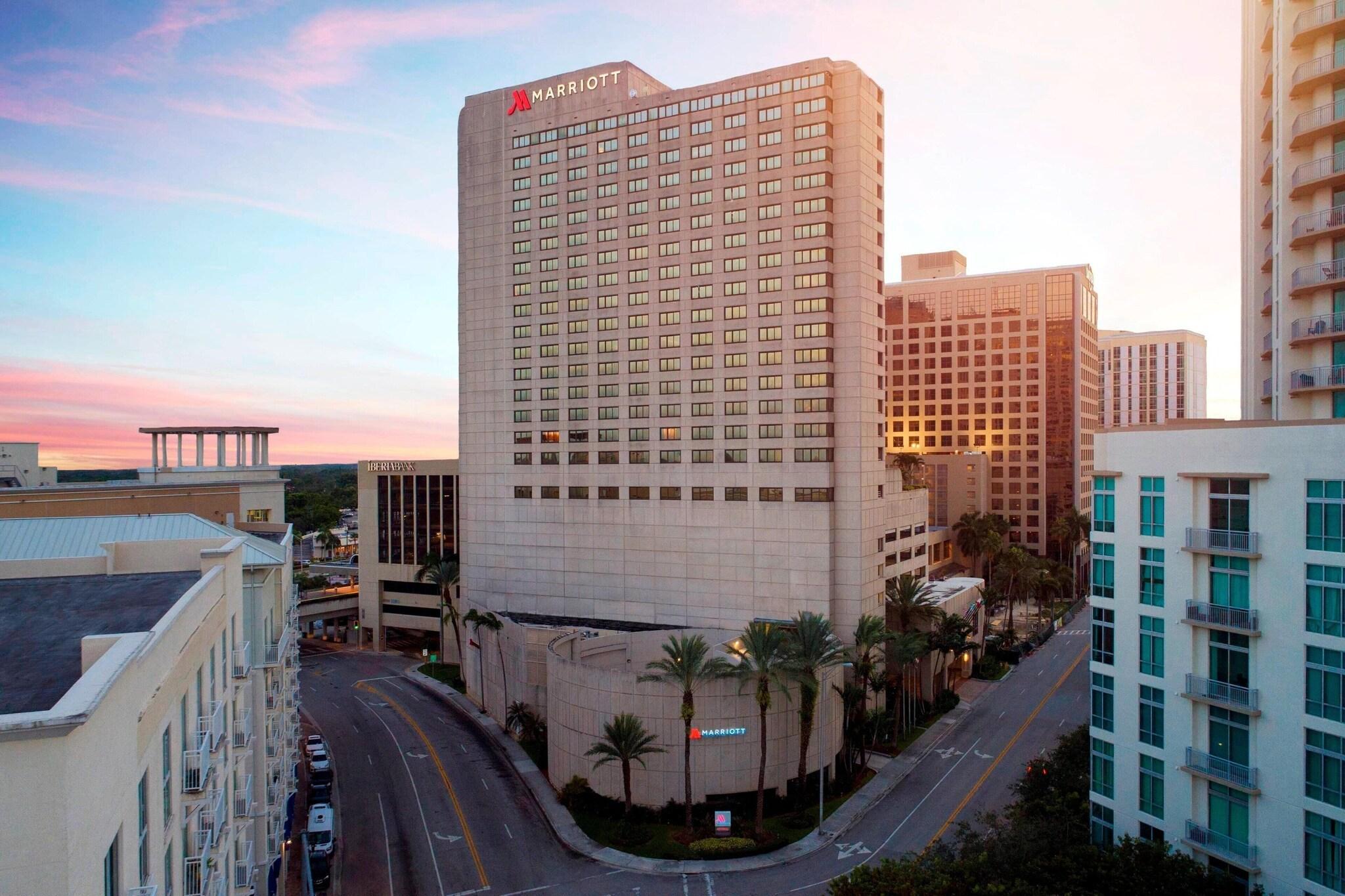 hotel-thumb