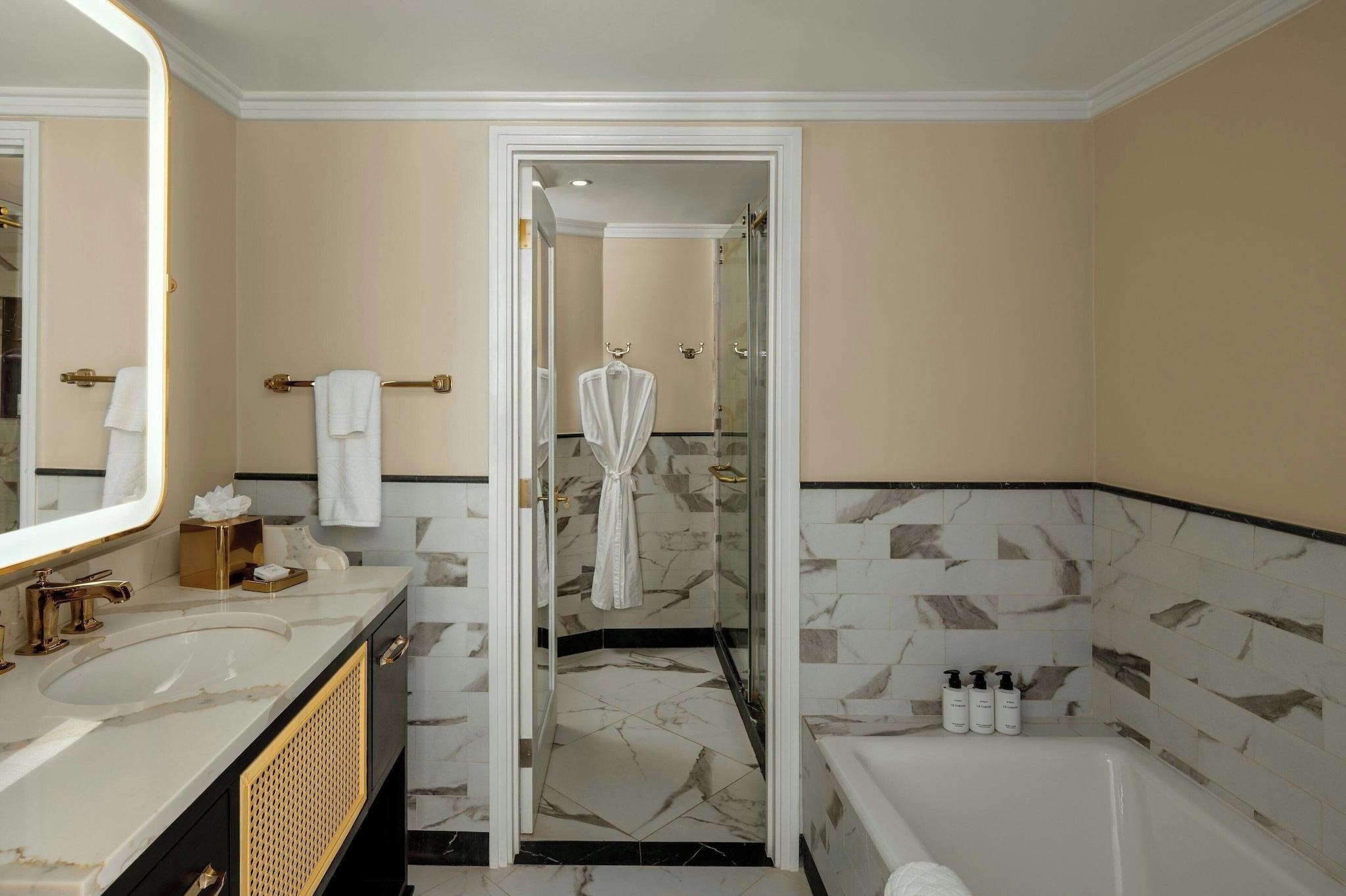 hotel-thumb