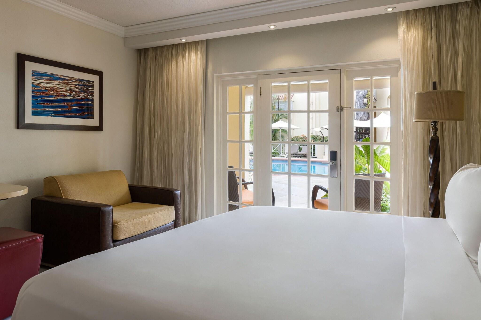 hotel-thumb