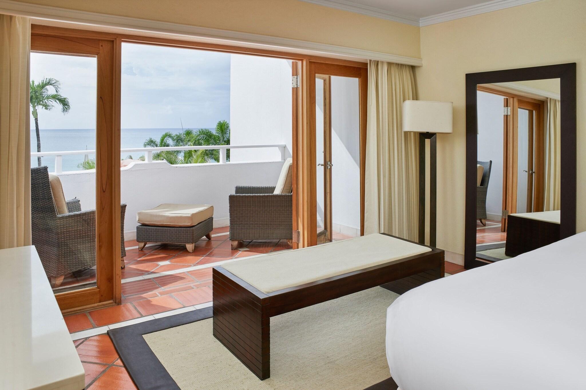 hotel-thumb