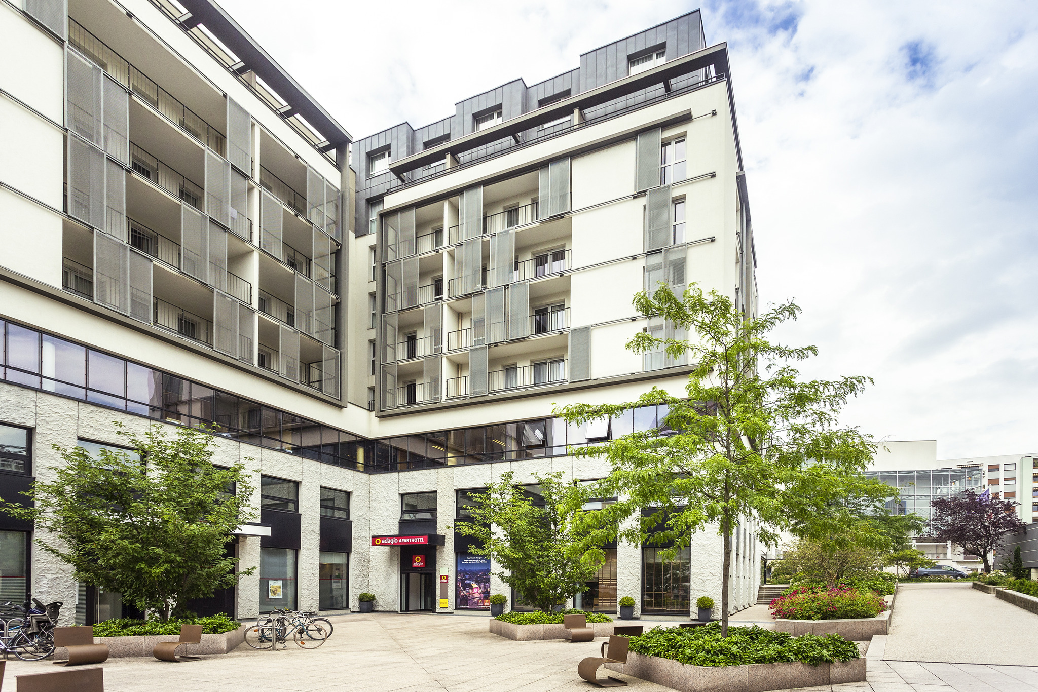 Adagio Aparthotel Annecy Centre en Lake Annecy (area ...