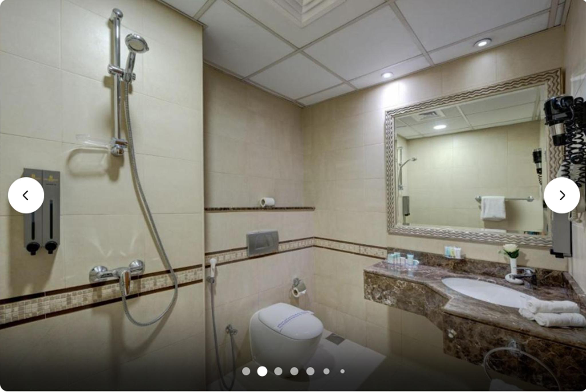 hotel-thumb