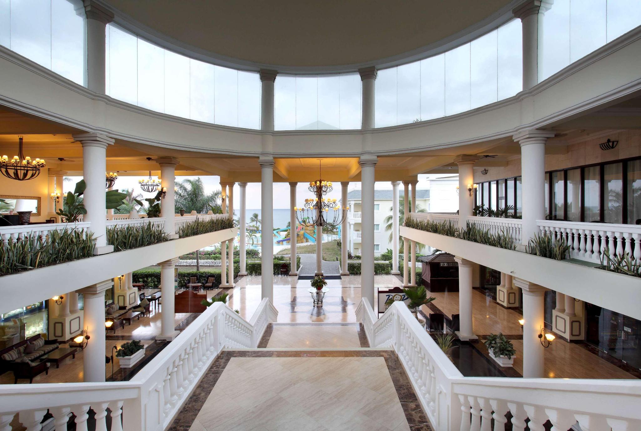 hotel-thumb
