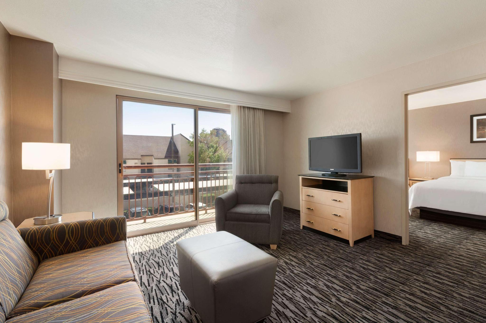 hotel-thumb