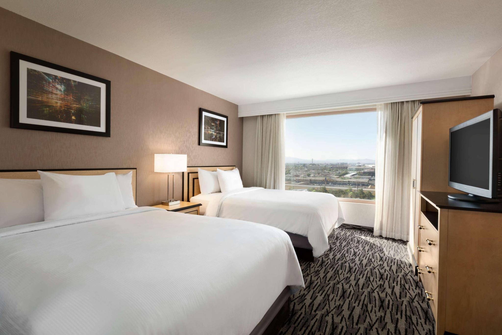 hotel-thumb