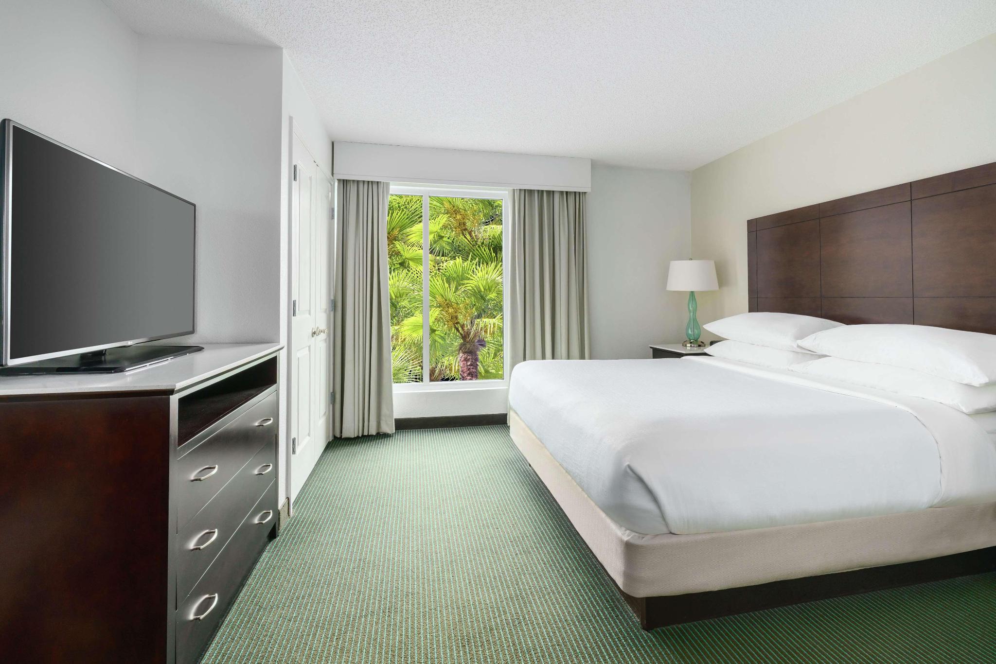 hotel-thumb
