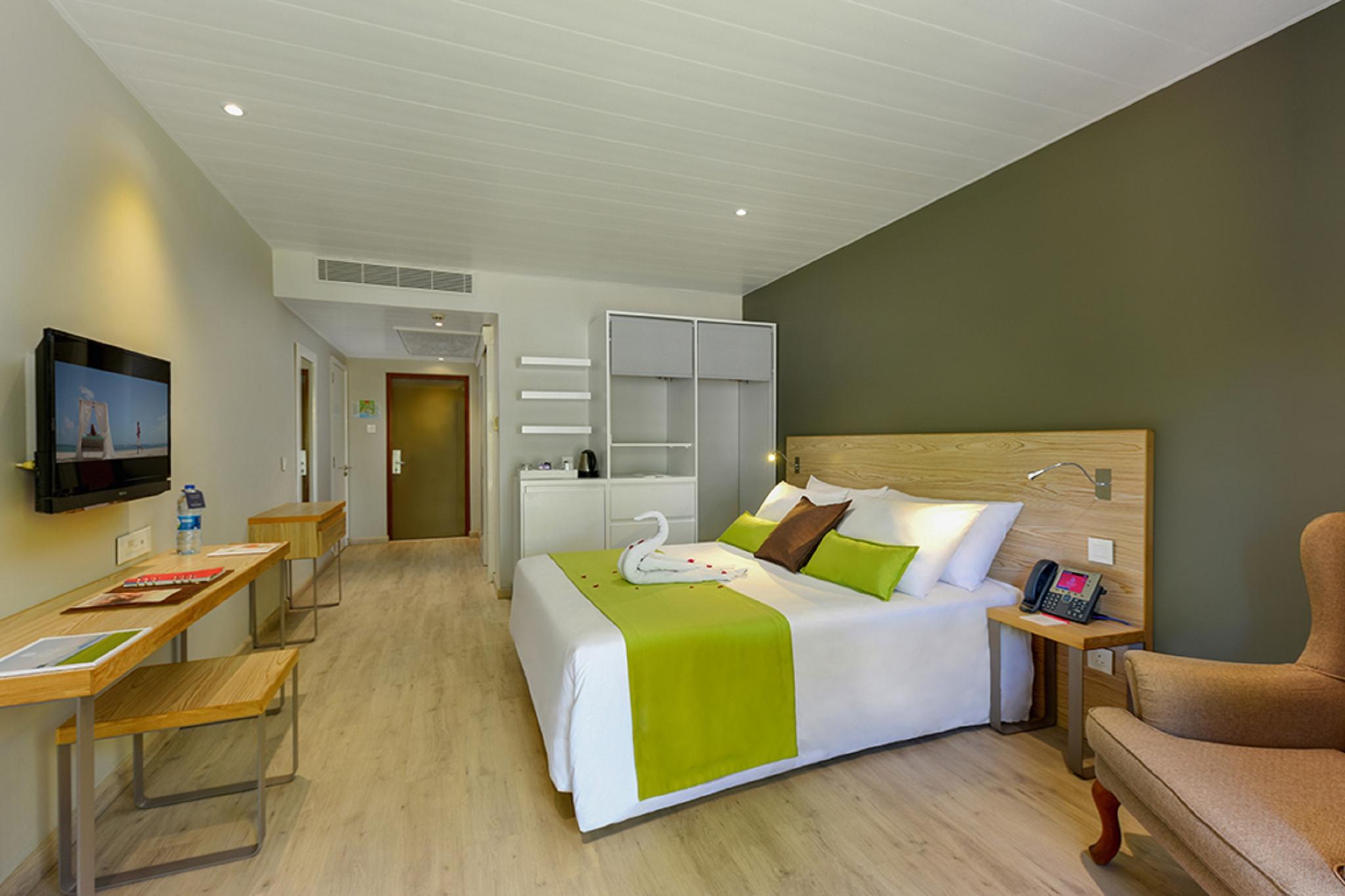 hotel-thumb