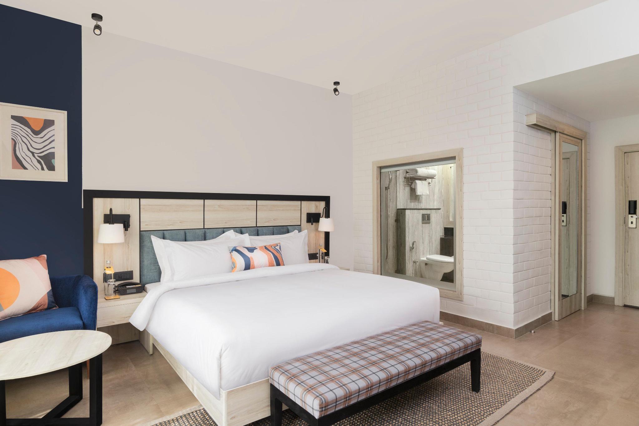1 King Premium Kosi River View