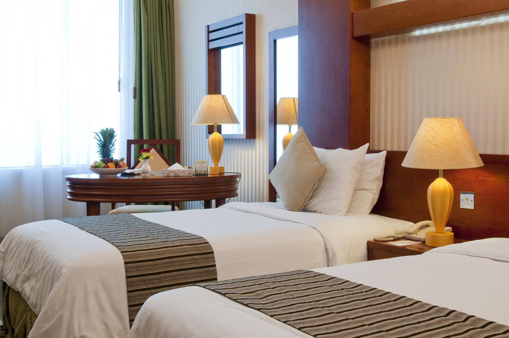 hotel-thumb