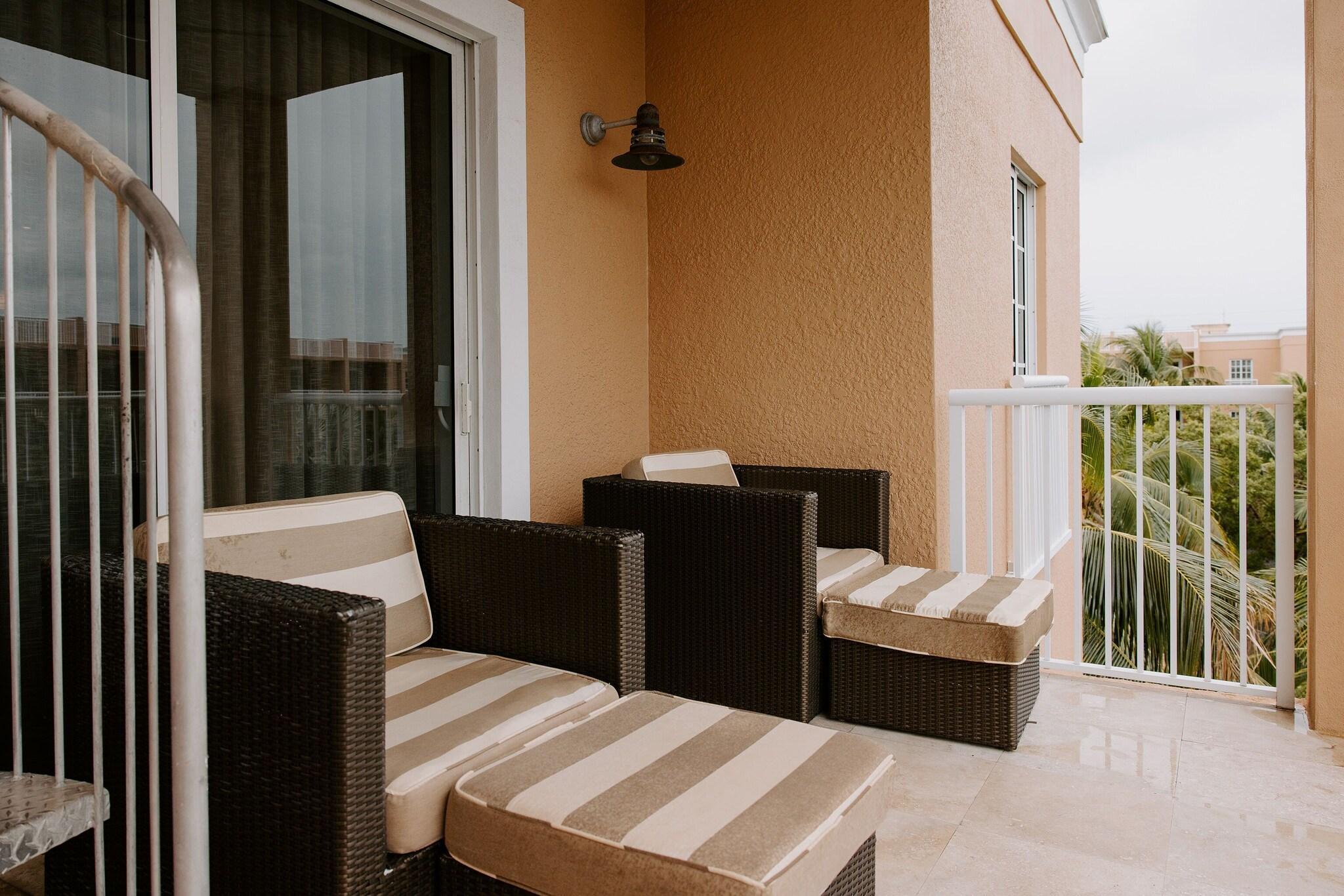 hotel-thumb