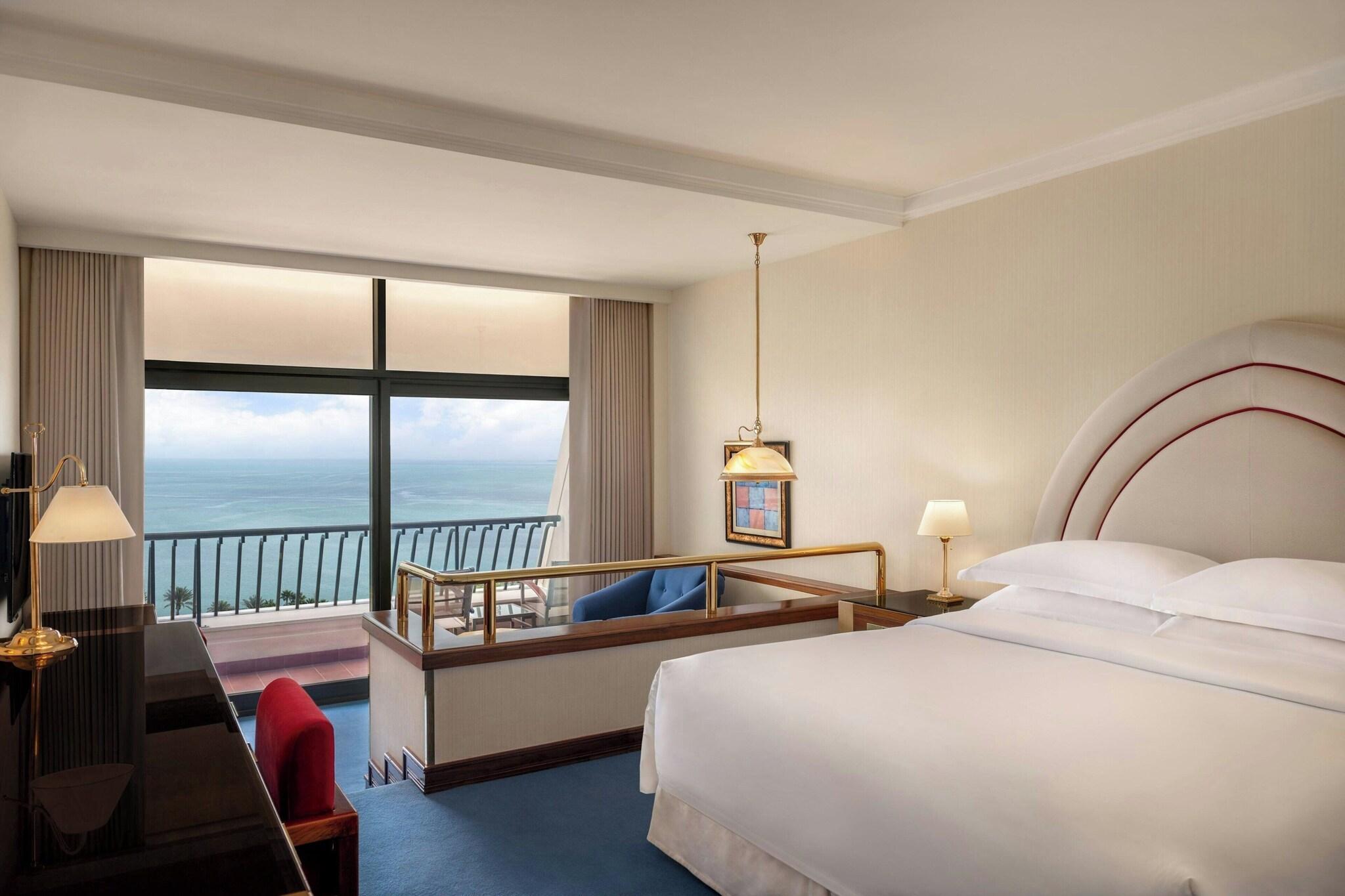 hotel-thumb