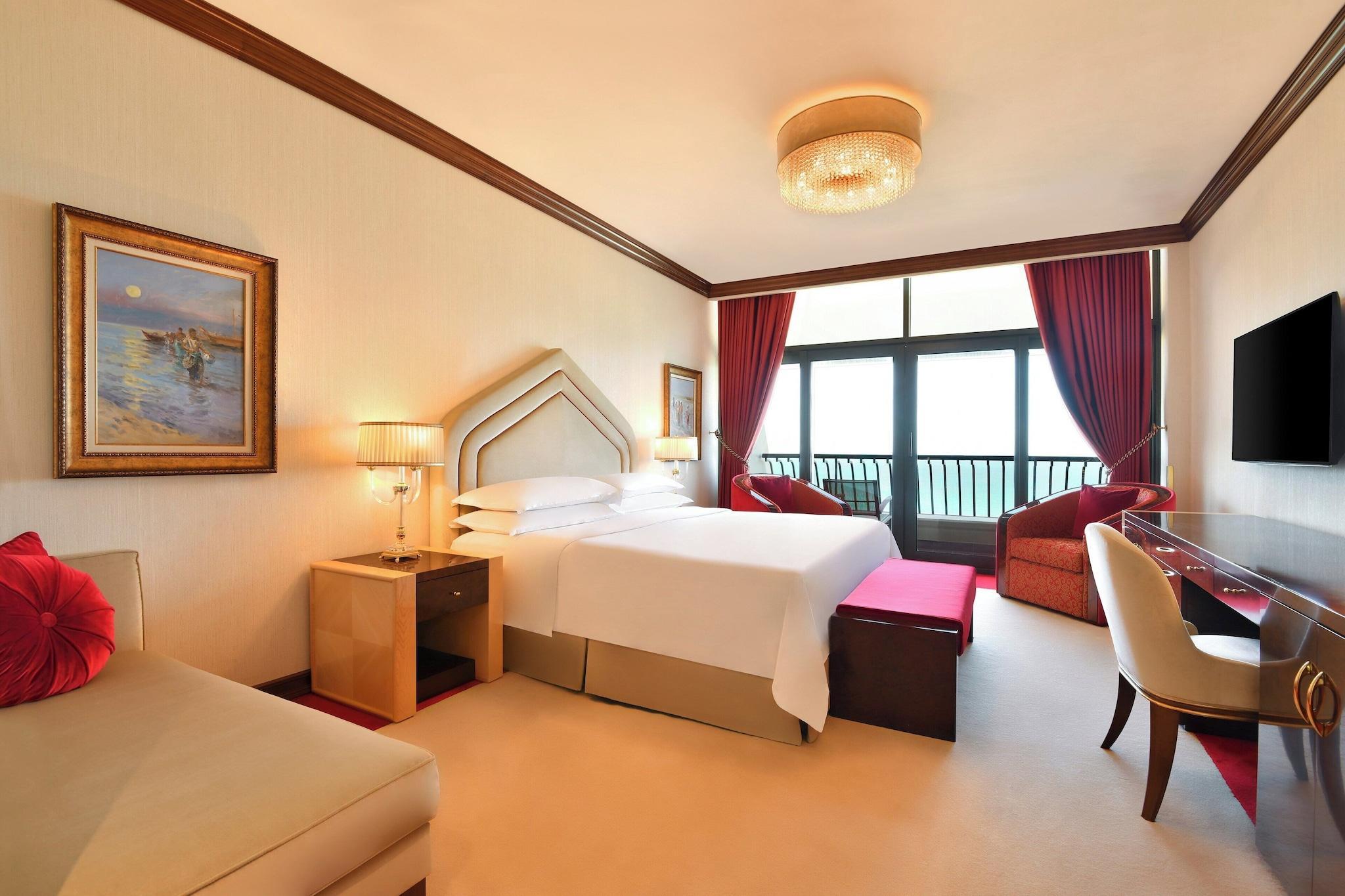 hotel-thumb