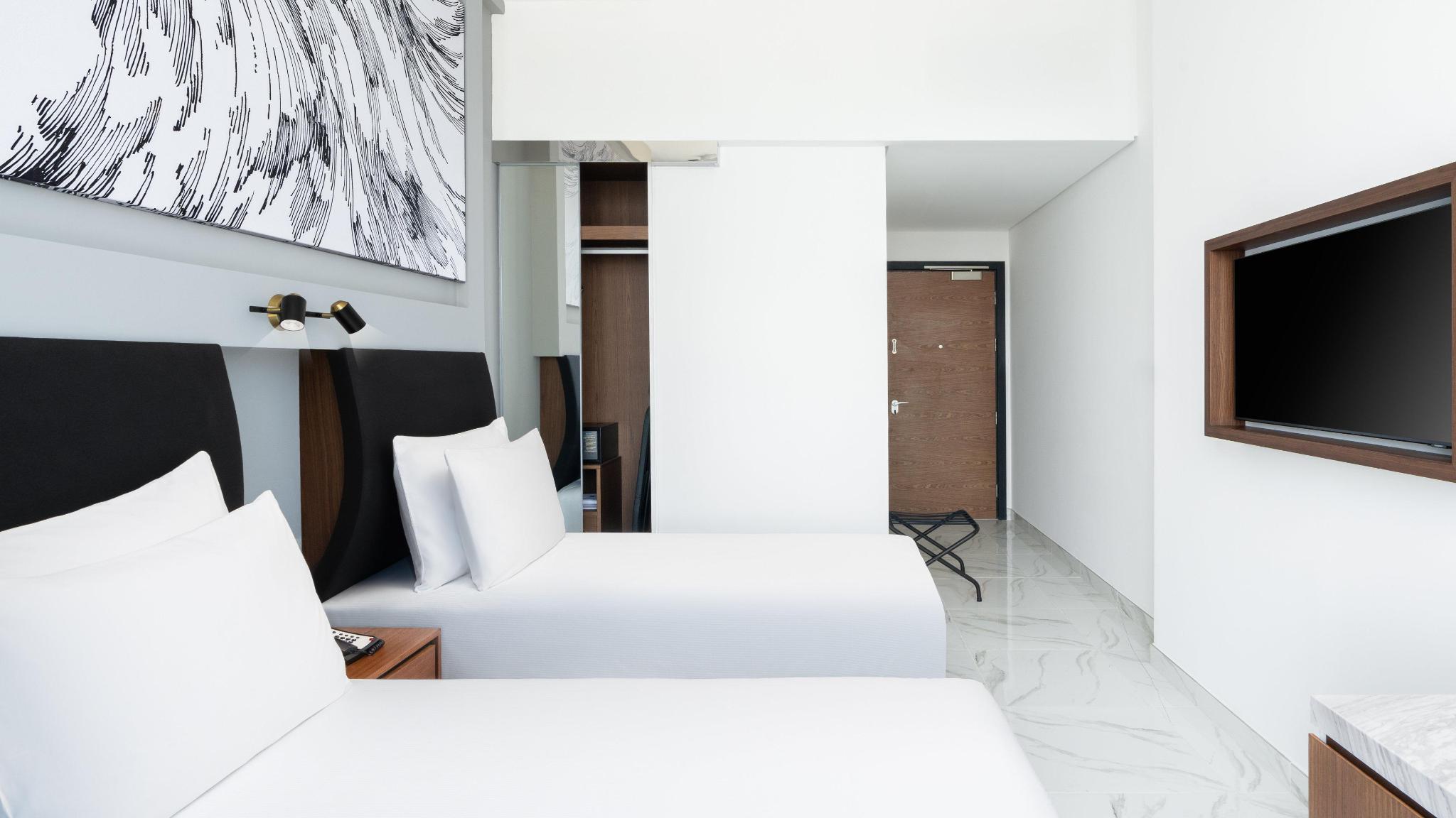 hotel-thumb