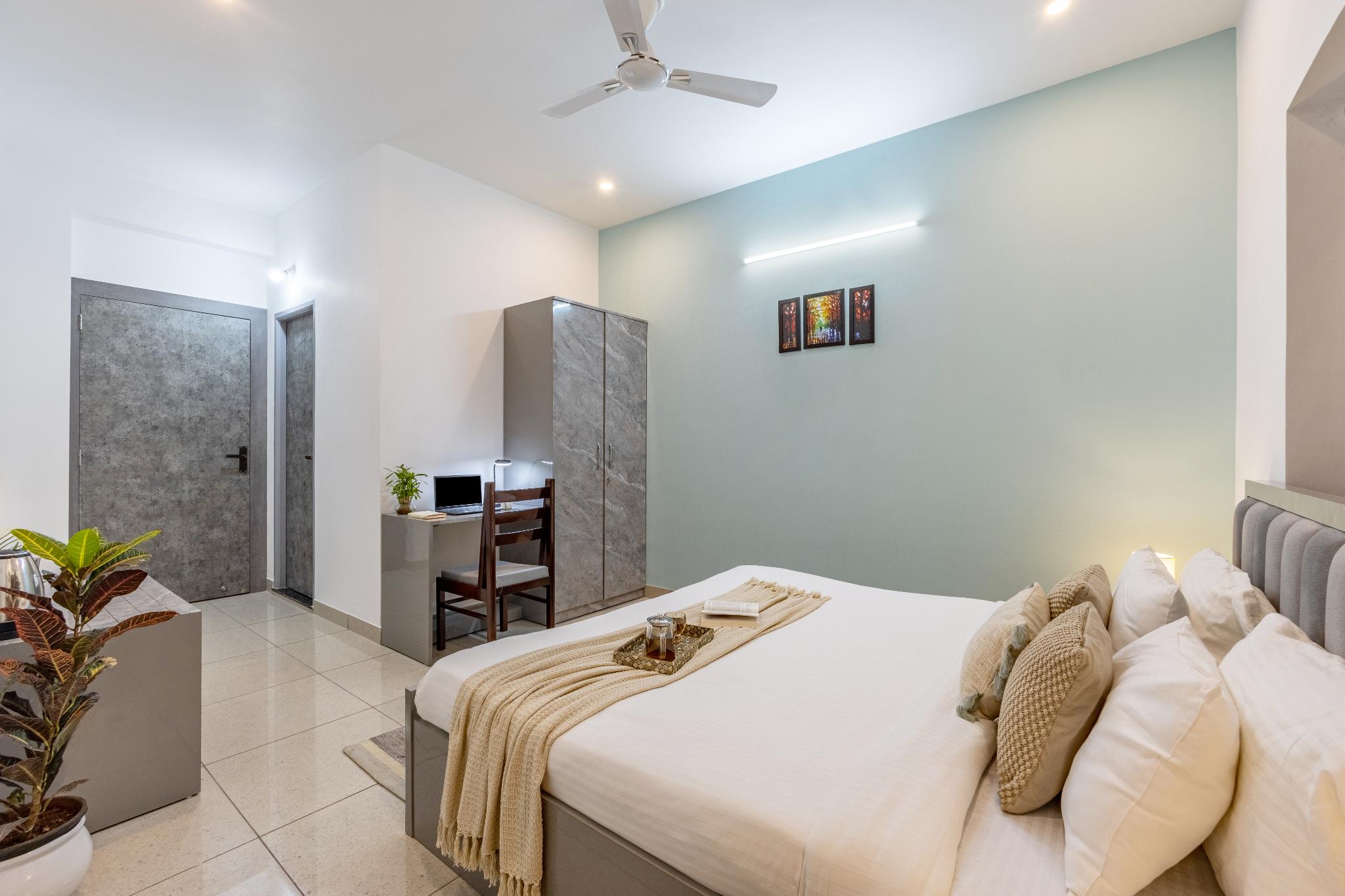 Alaya Stays By Elivaas Lake City Heights
