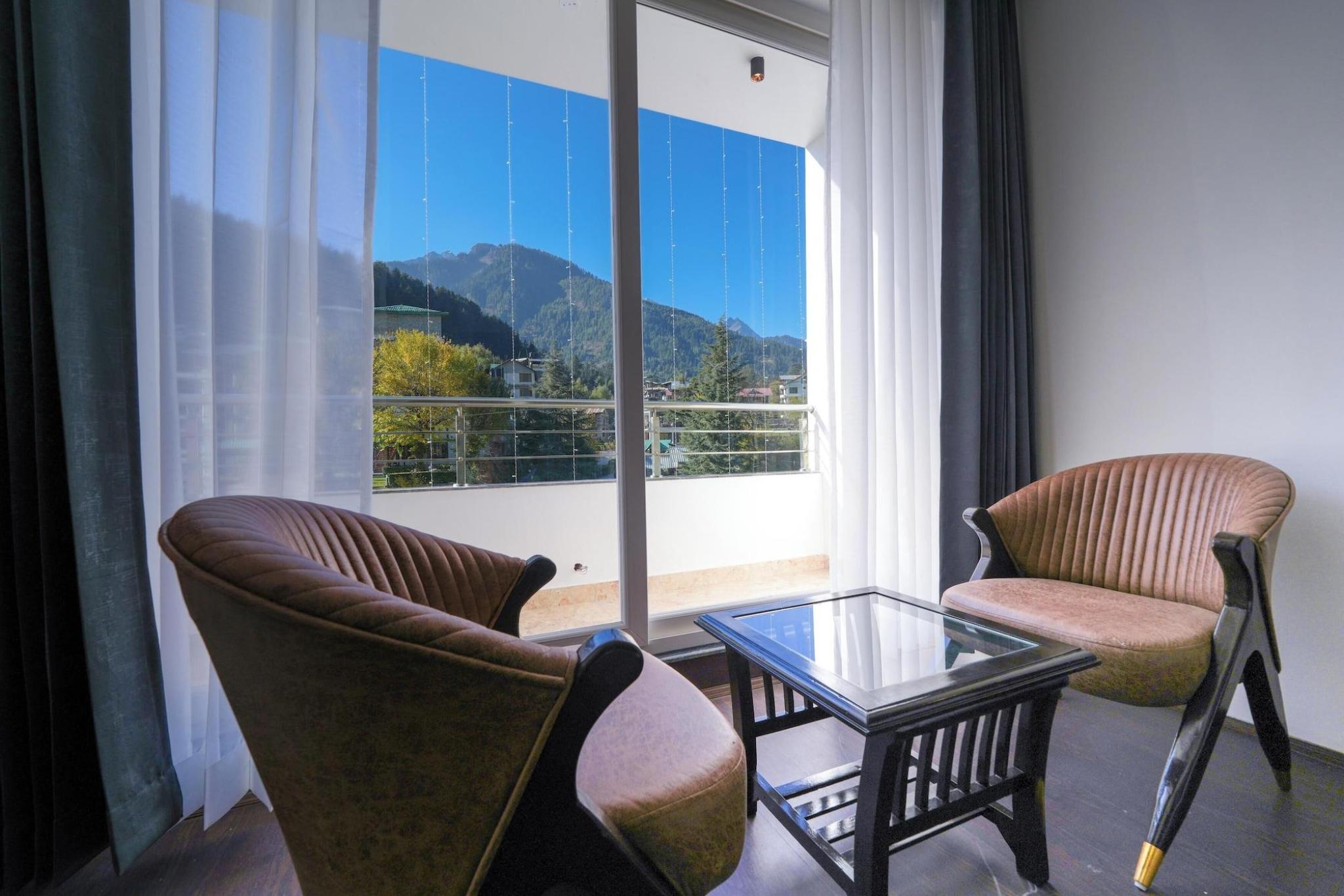 Hotel Skyline Manali