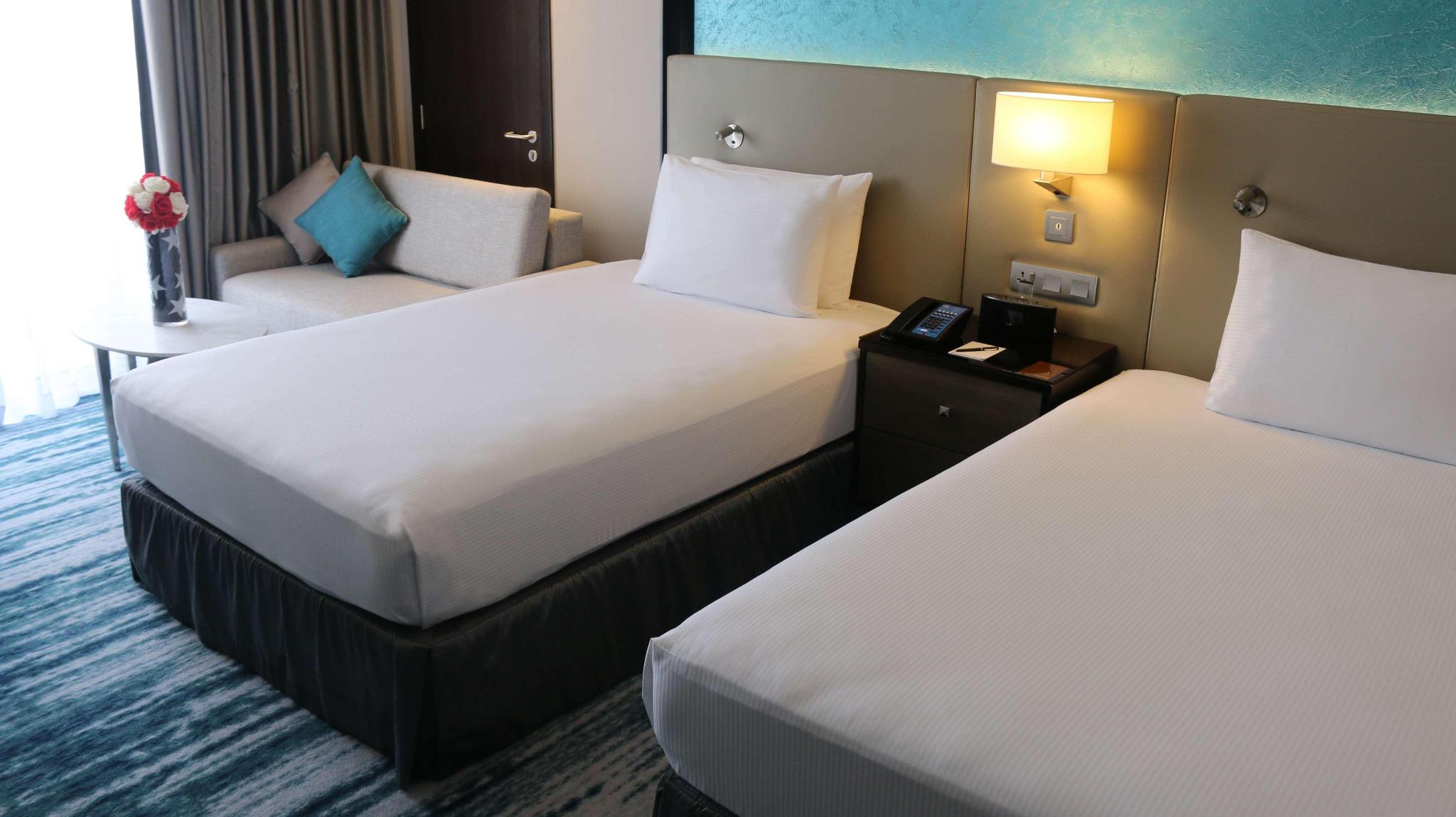 hotel-thumb