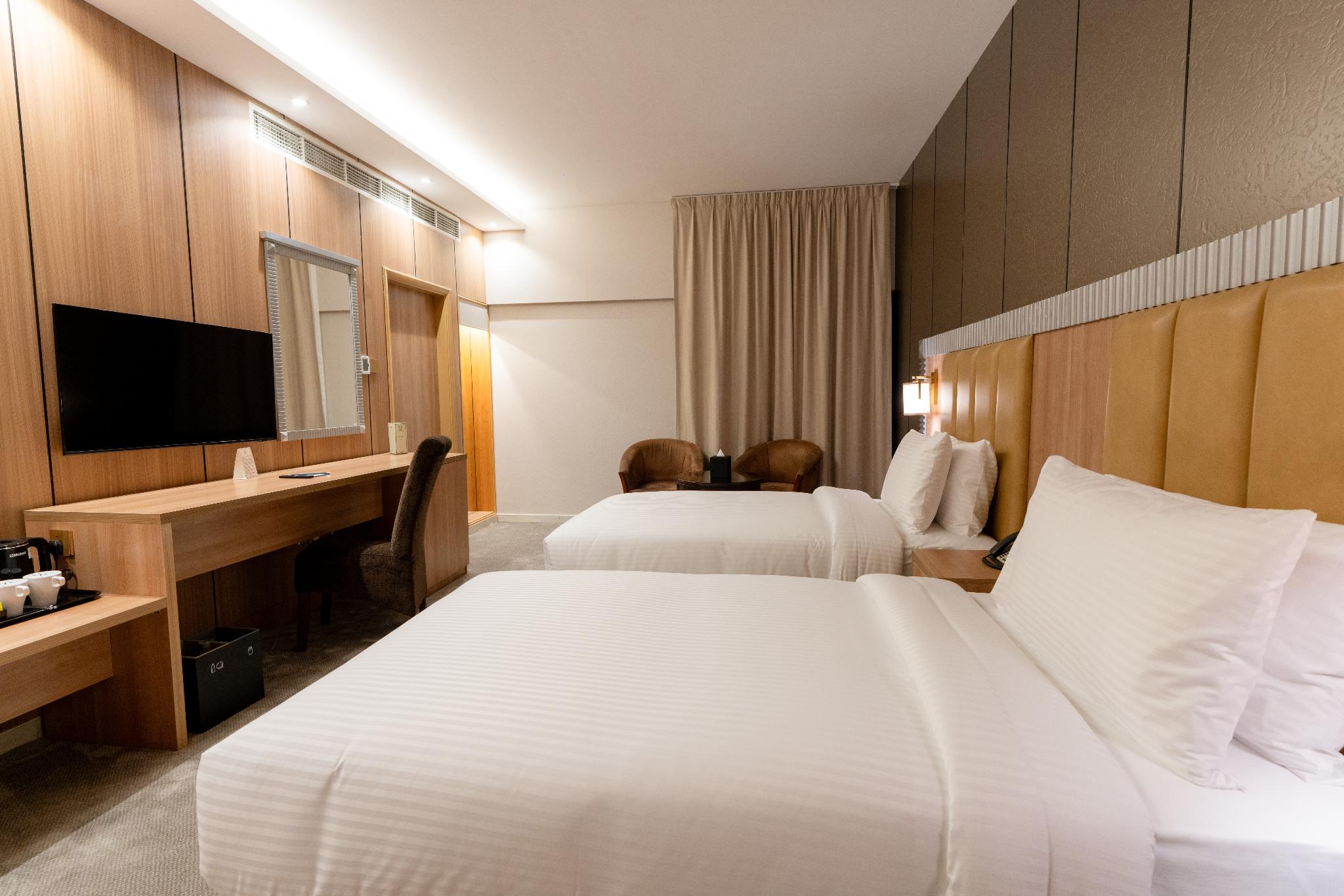The Luxe Grand Hotel