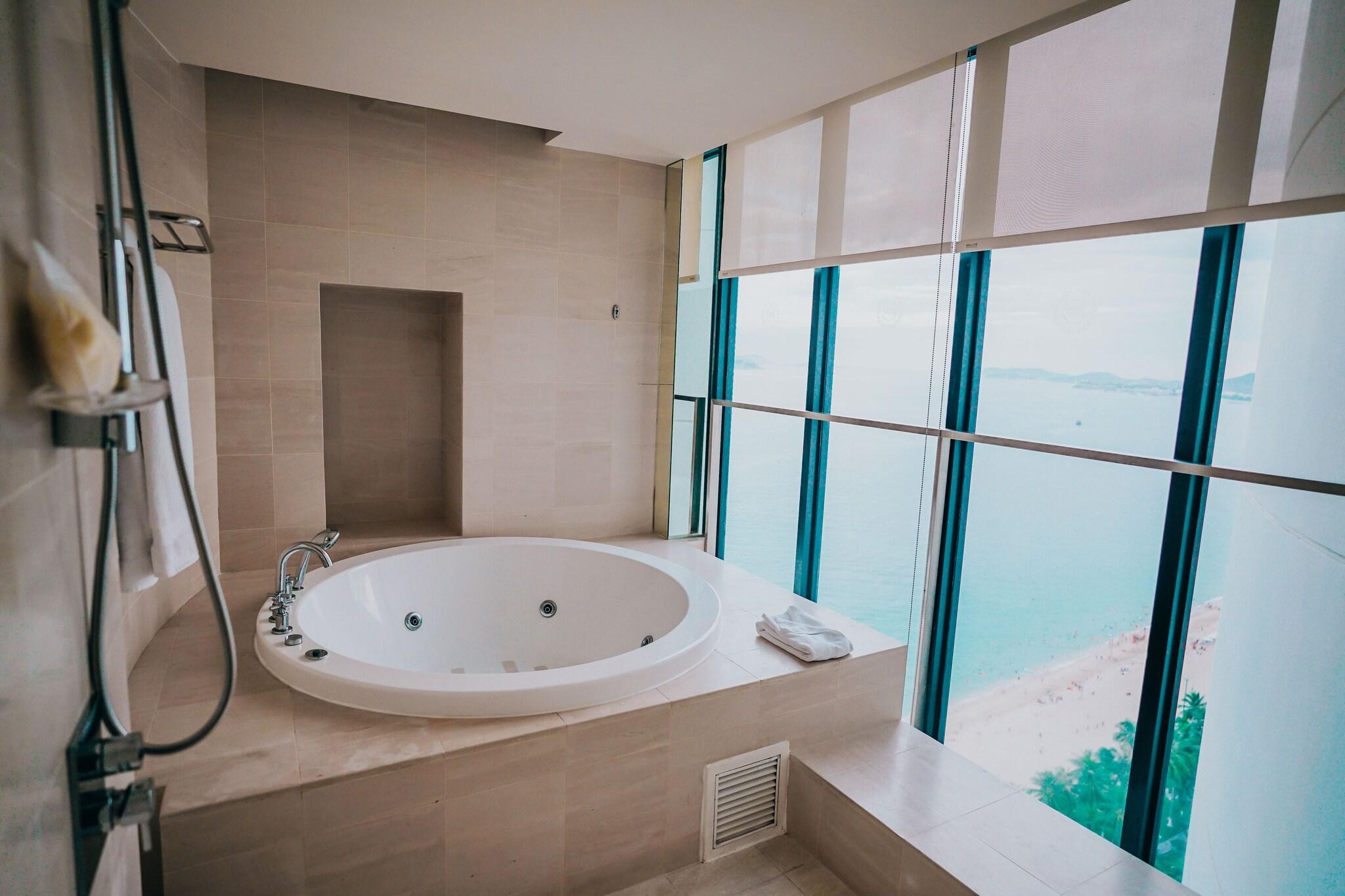 hotel-thumb