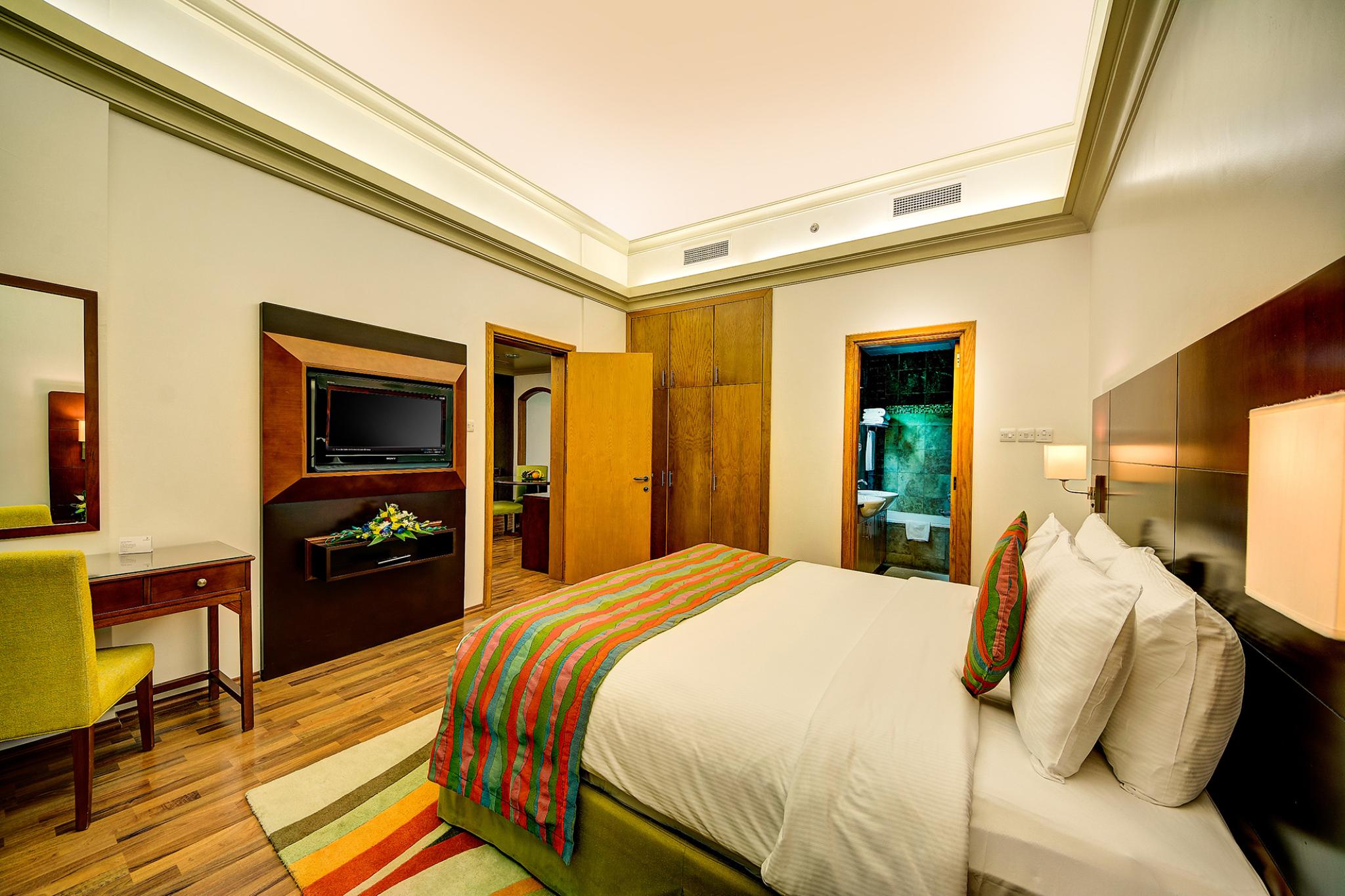 hotel-thumb