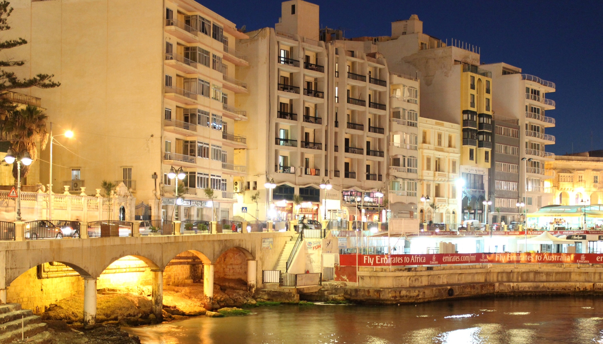St.Julian's Bay Hotel en Malta (todo) St.Julian's Bay Hotel en Malta (todo)