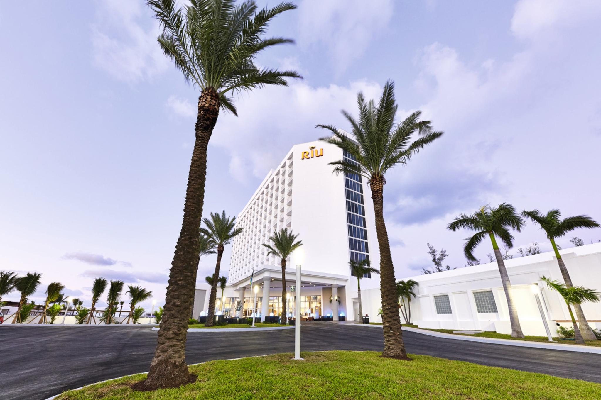 hotel-thumb